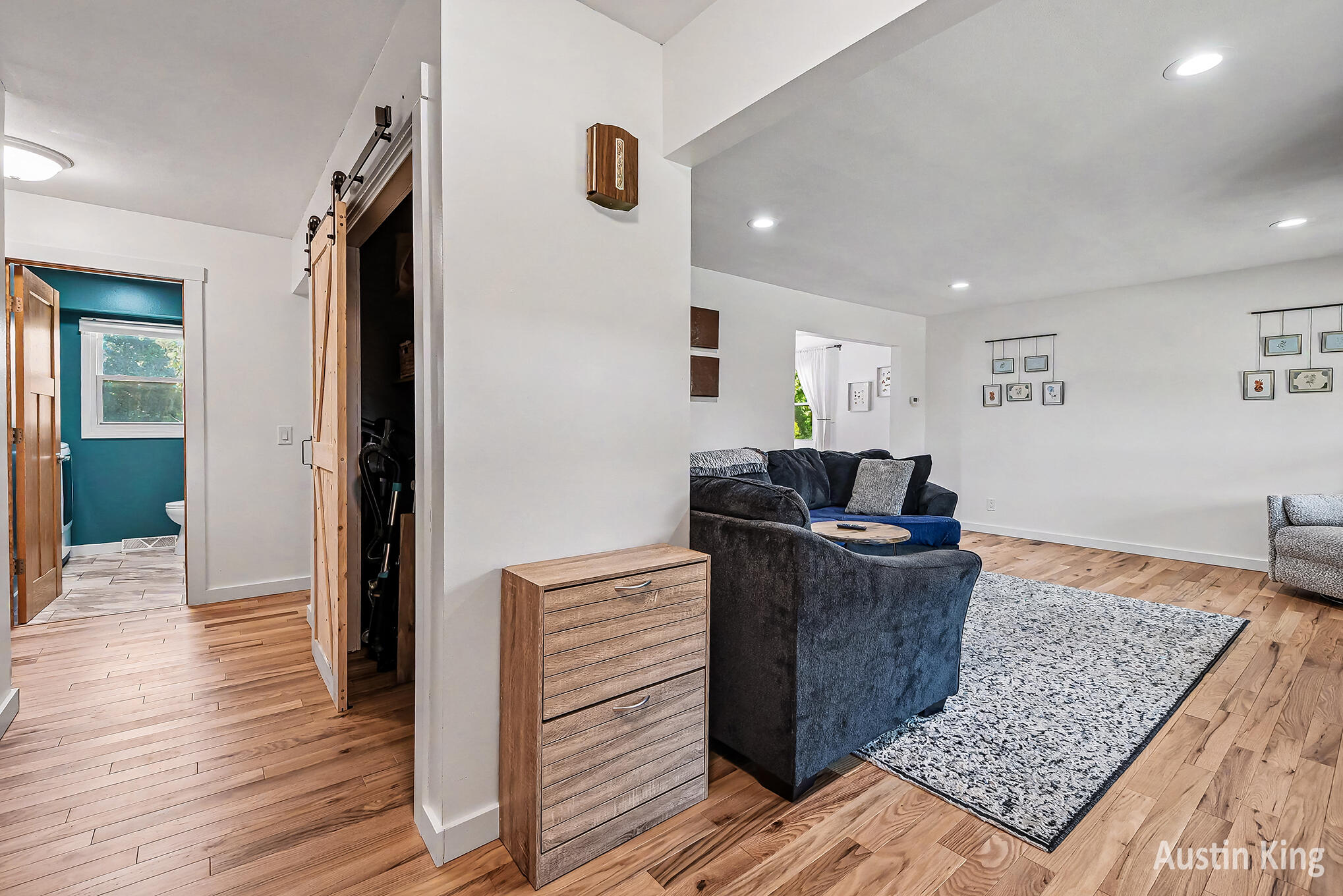 2182 Jamestown Drive SE Grand Rapids MI 49508