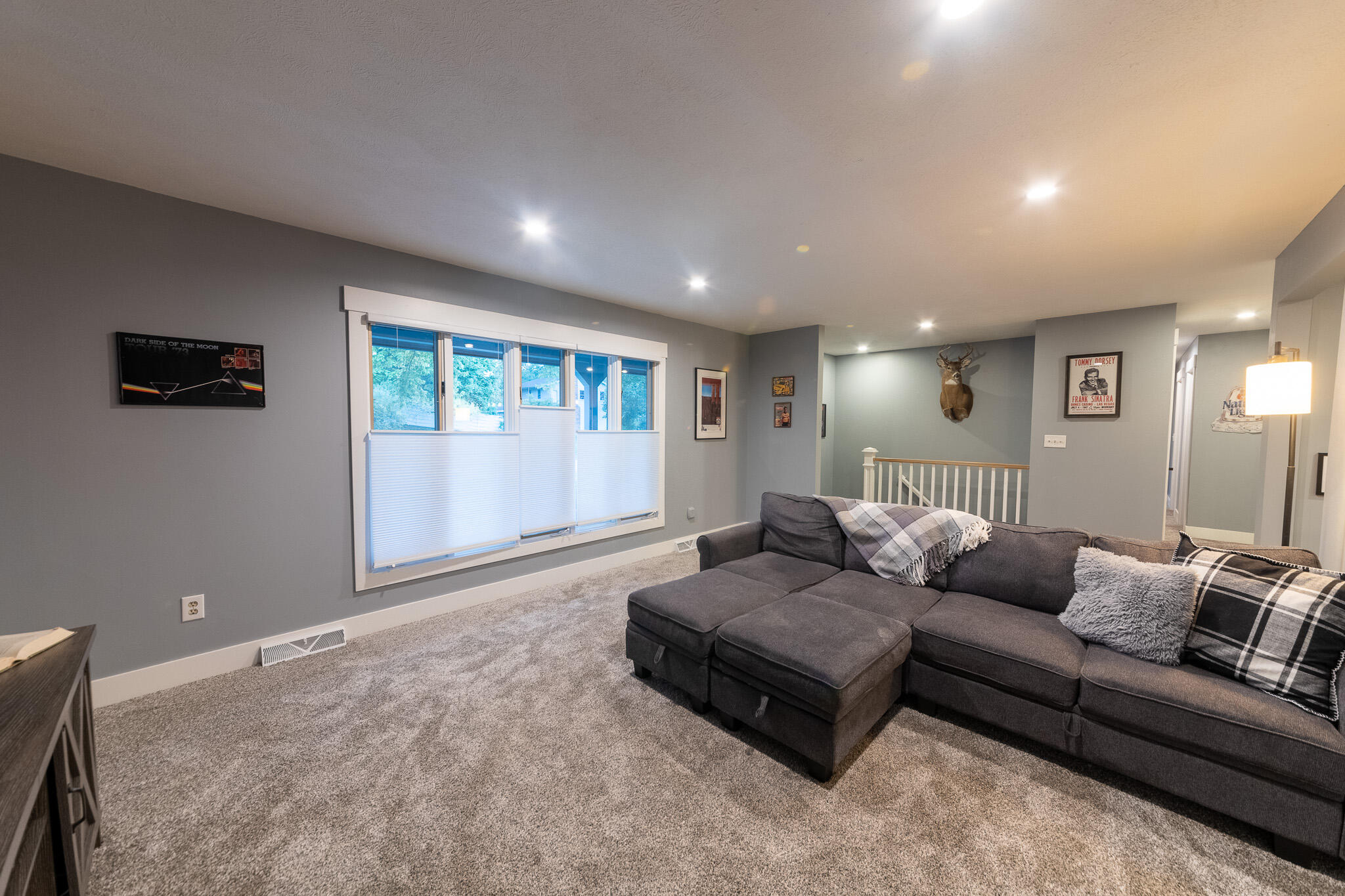 2591 Pinesboro Drive NE Grand Rapids MI 49525