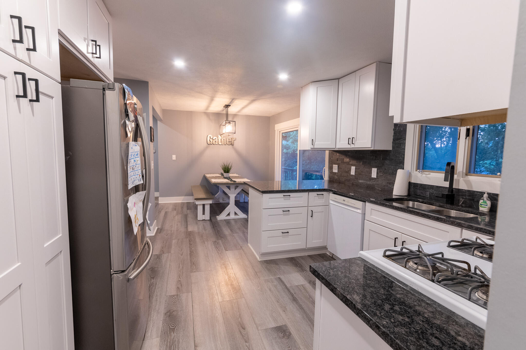 2591 Pinesboro Drive NE Grand Rapids MI 49525