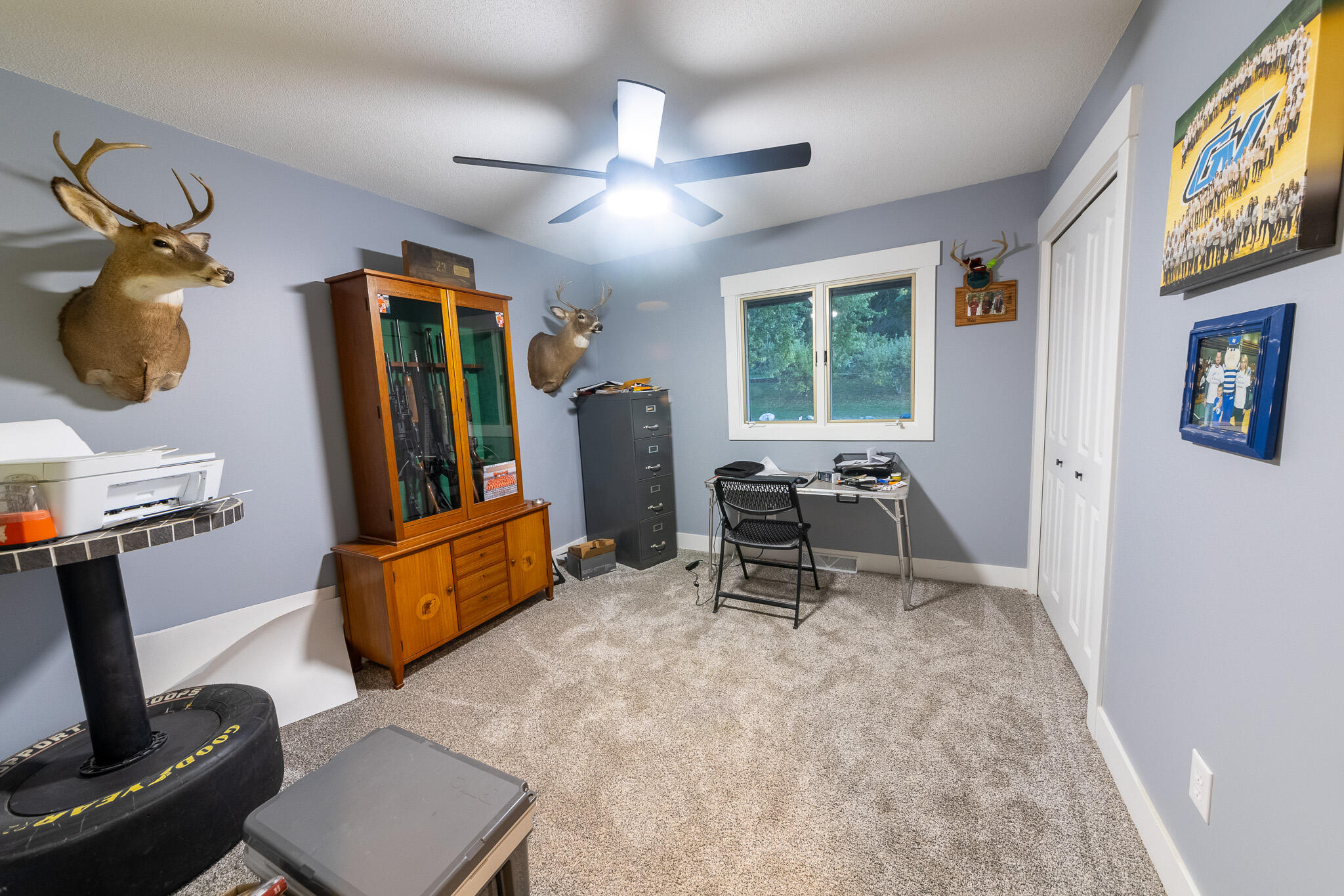 2591 Pinesboro Drive NE Grand Rapids MI 49525