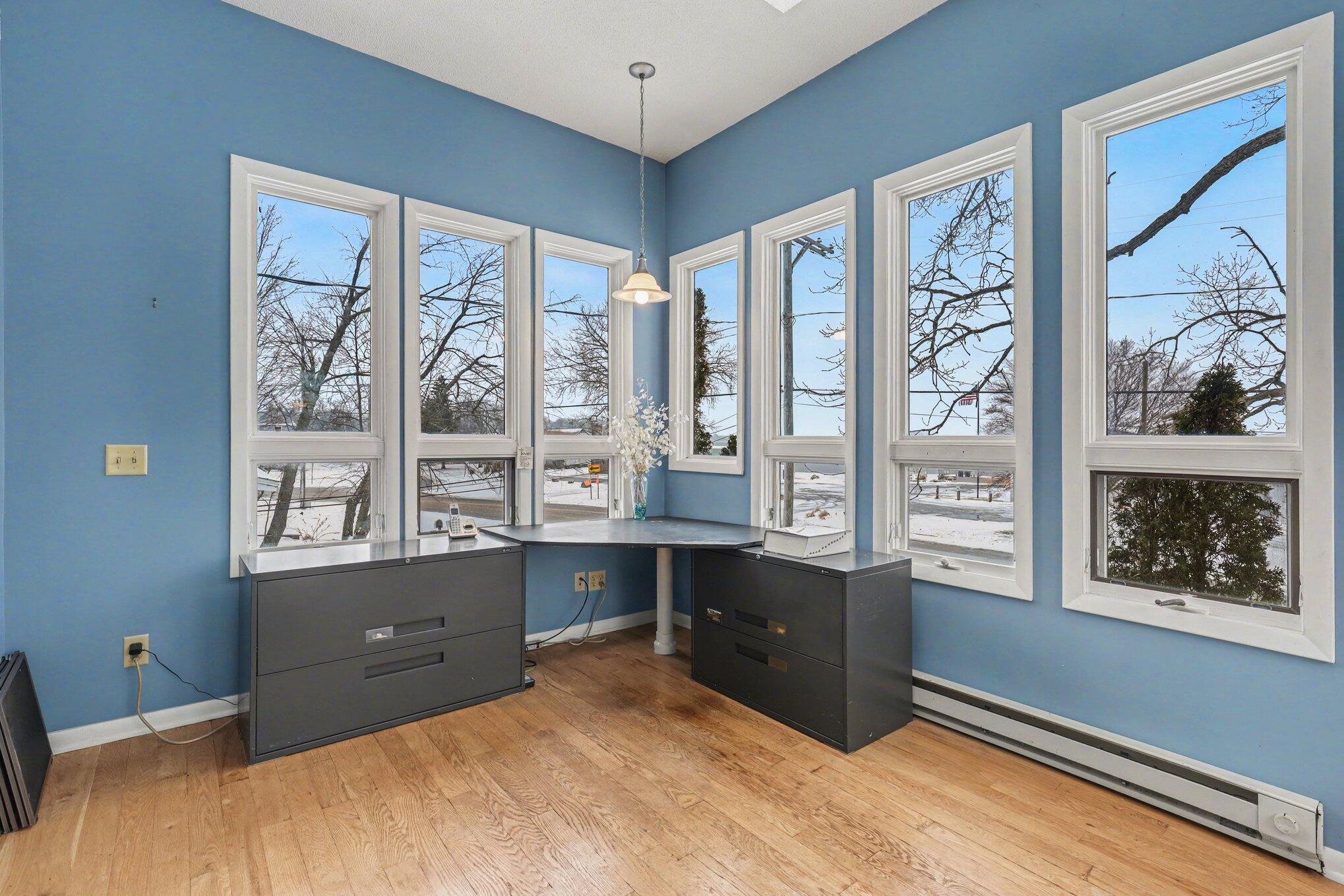 3135 Lakeshore Drive Muskegon MI 49441