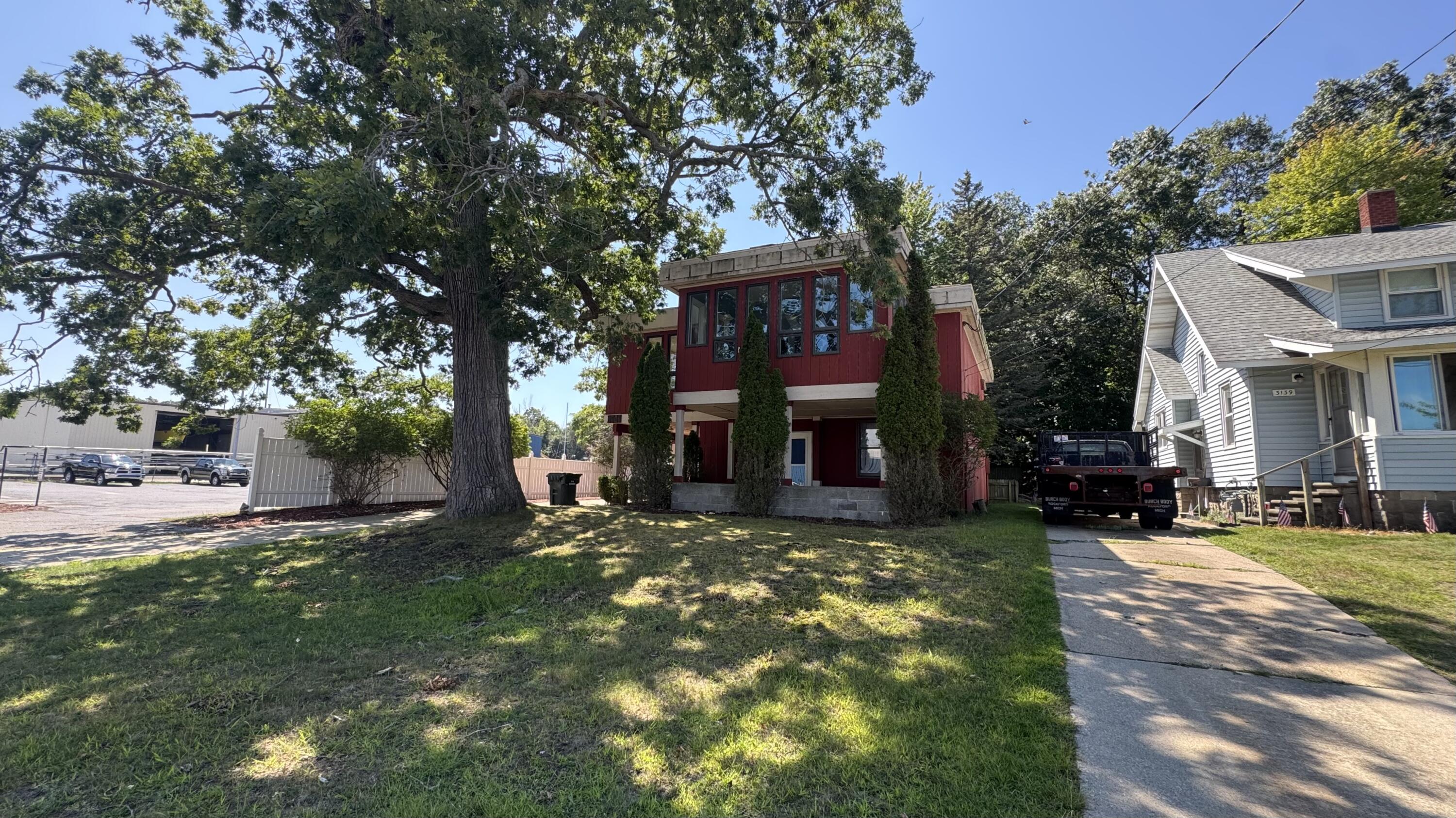 3135 Lakeshore Drive Muskegon MI 49441