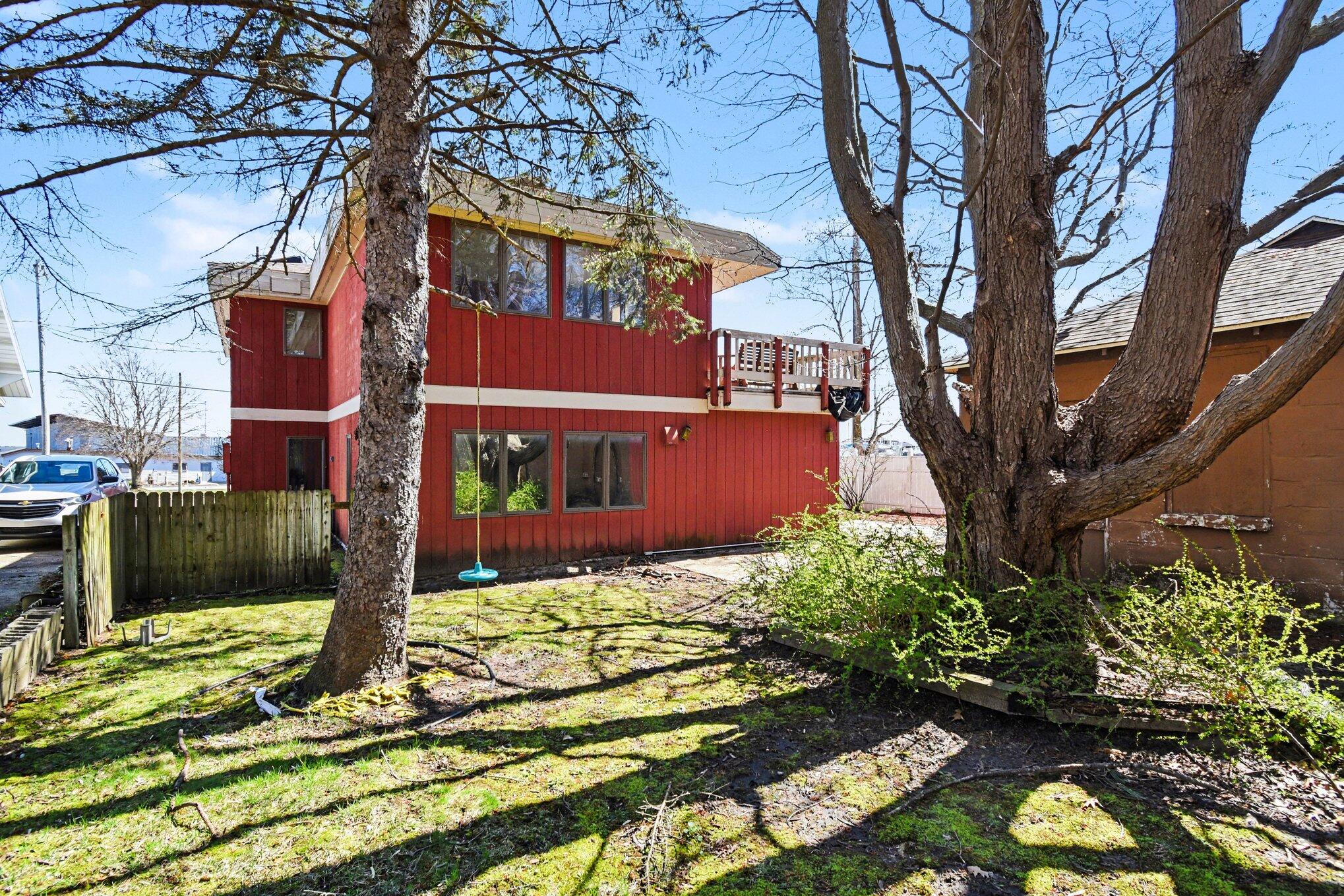 3135 Lakeshore Drive Muskegon MI 49441