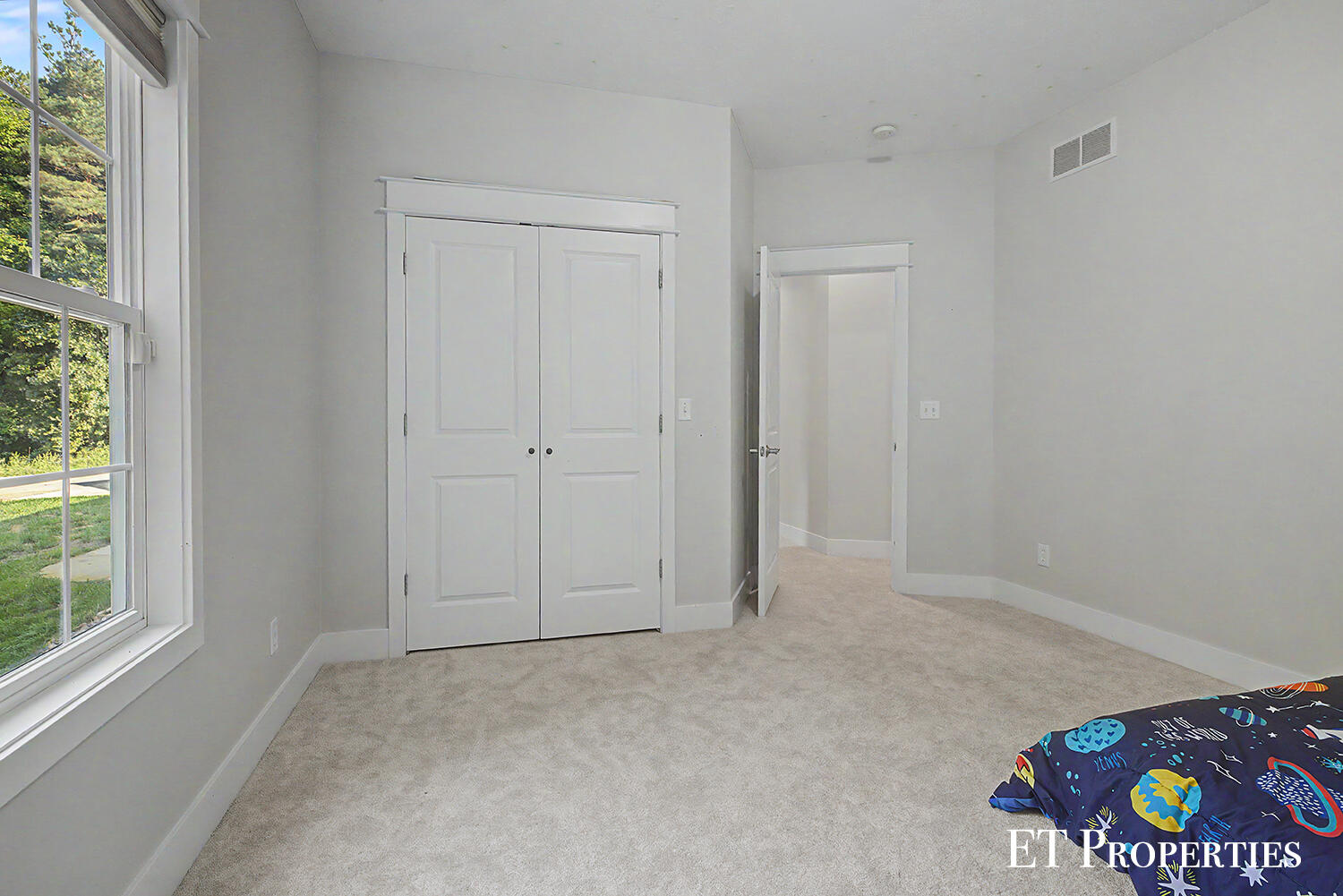 7801 Cascade Road SE Grand Rapids MI 49546