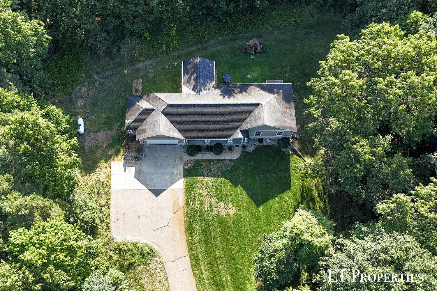 7801 Cascade Road SE Grand Rapids MI 49546