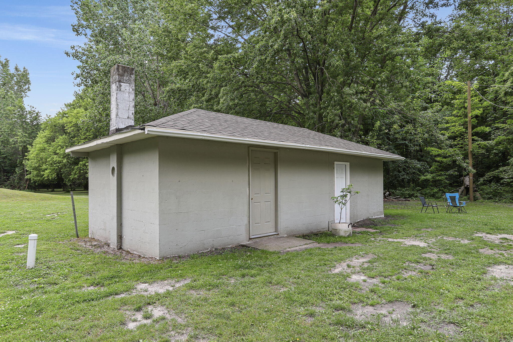 2718 Coloma Road Benton Harbor MI 49022