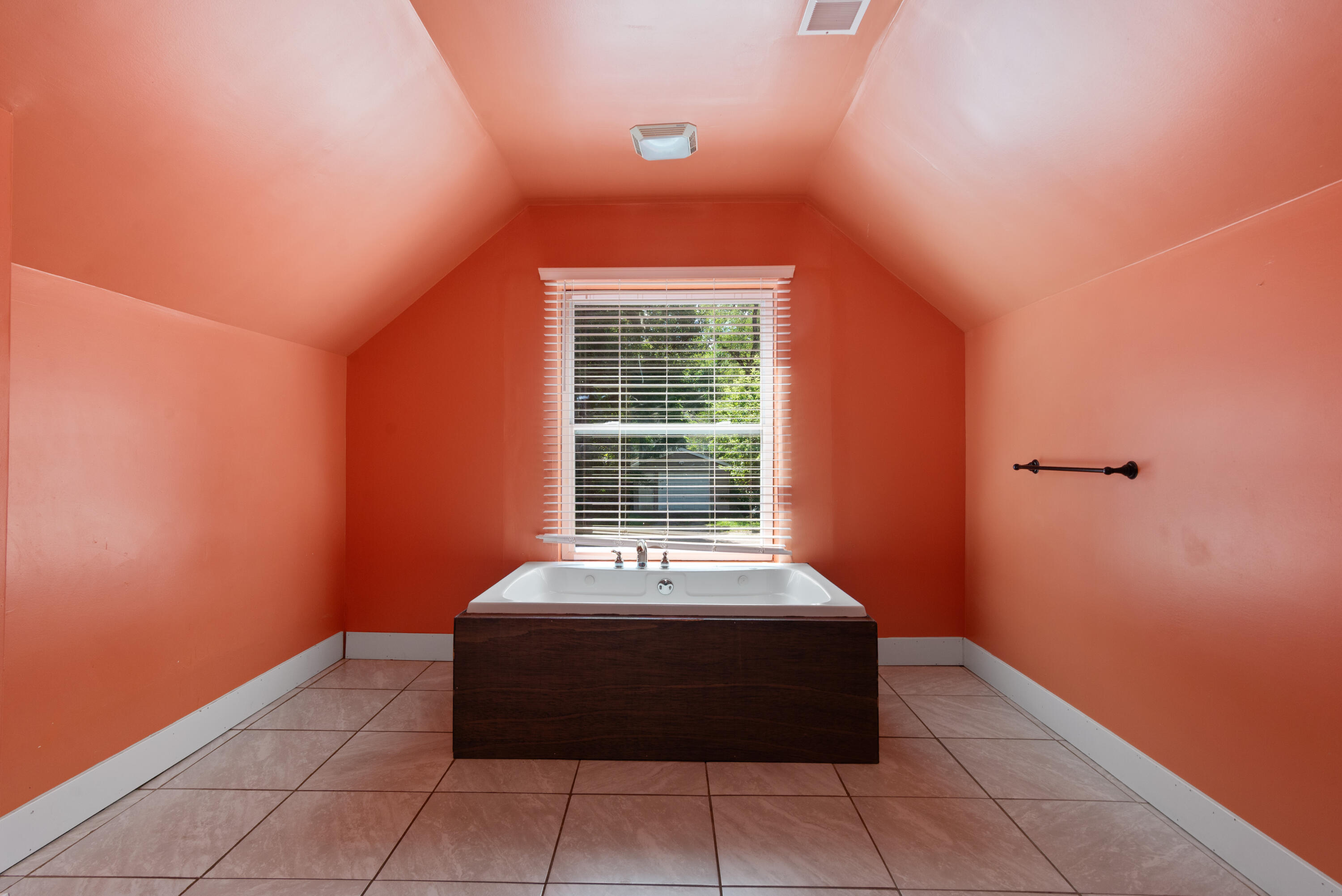 1118 E Alcott Street Kalamazoo MI 49001