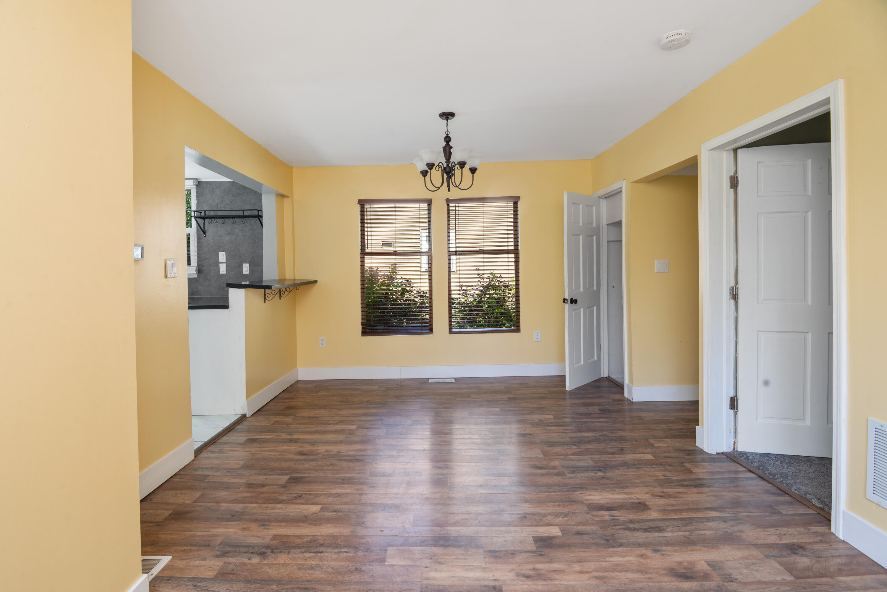 1118 E Alcott Street Kalamazoo MI 49001