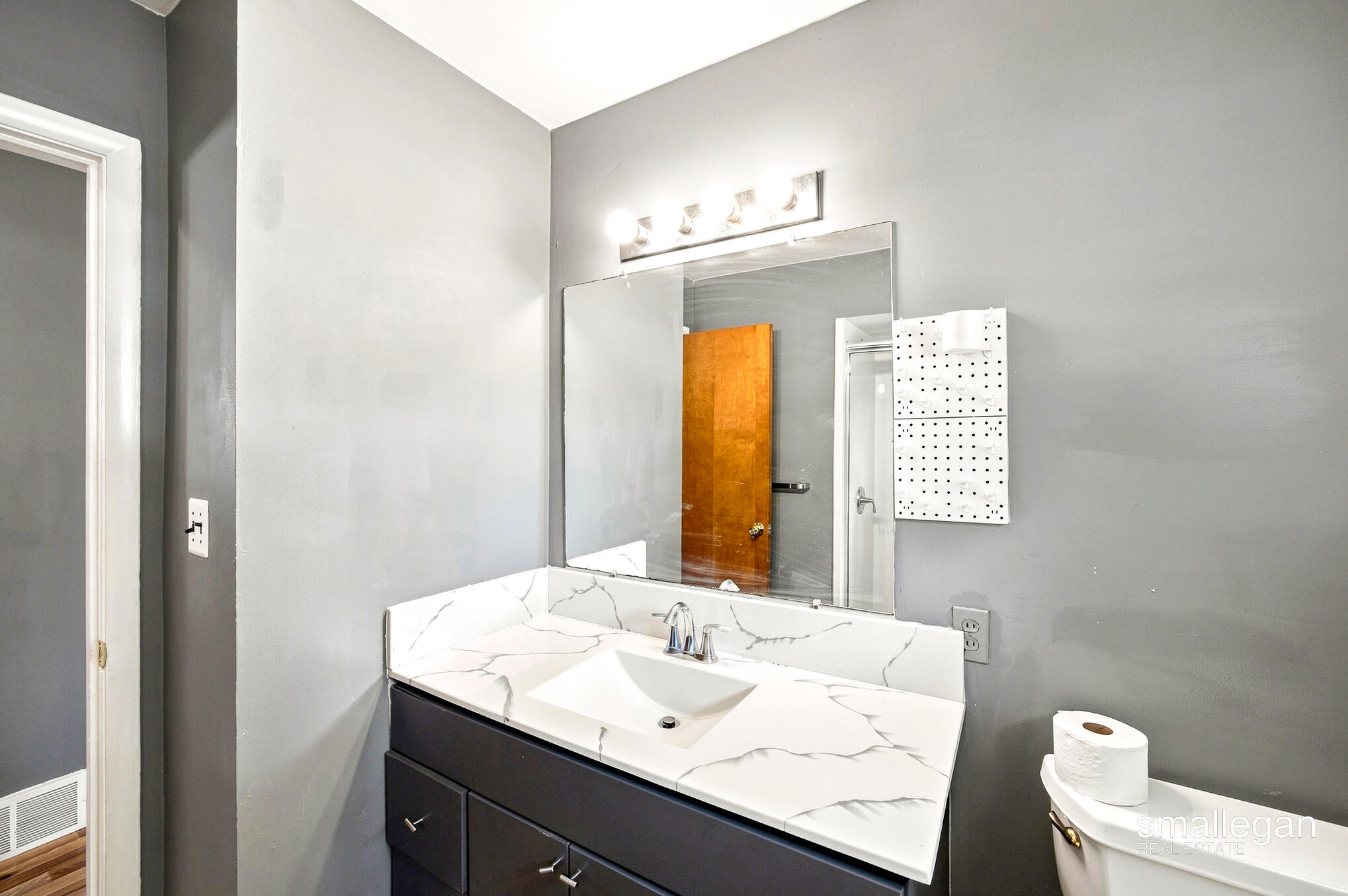 1532 Mayfield Avenue NE Grand Rapids MI 49505