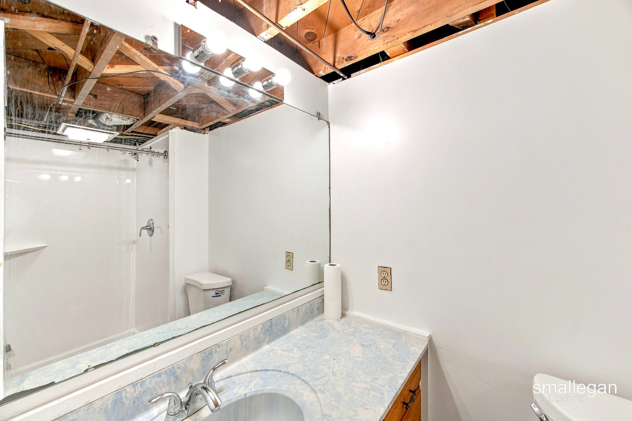 1532 Mayfield Avenue NE Grand Rapids MI 49505