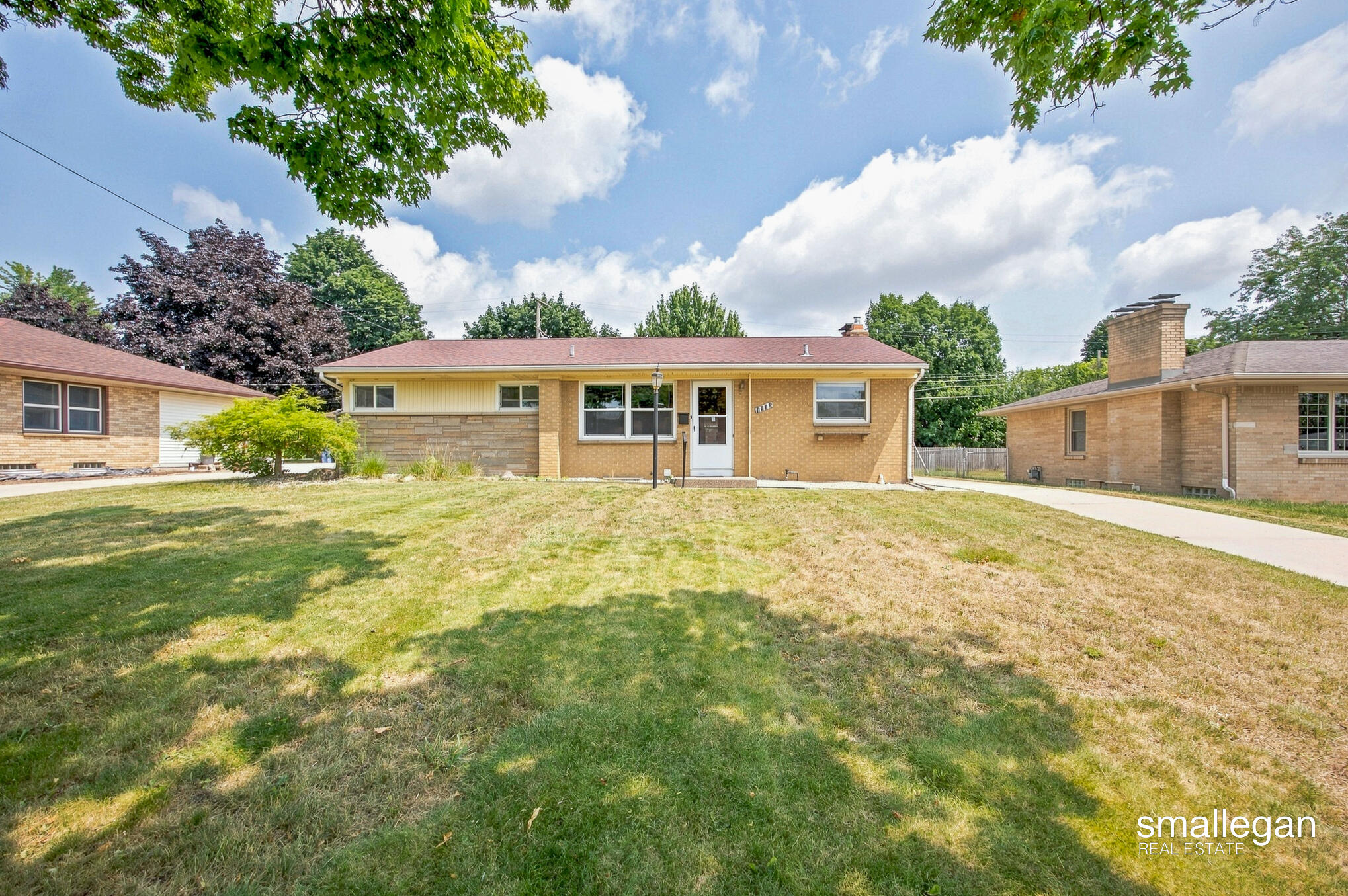 1532 Mayfield Avenue NE Grand Rapids MI 49505