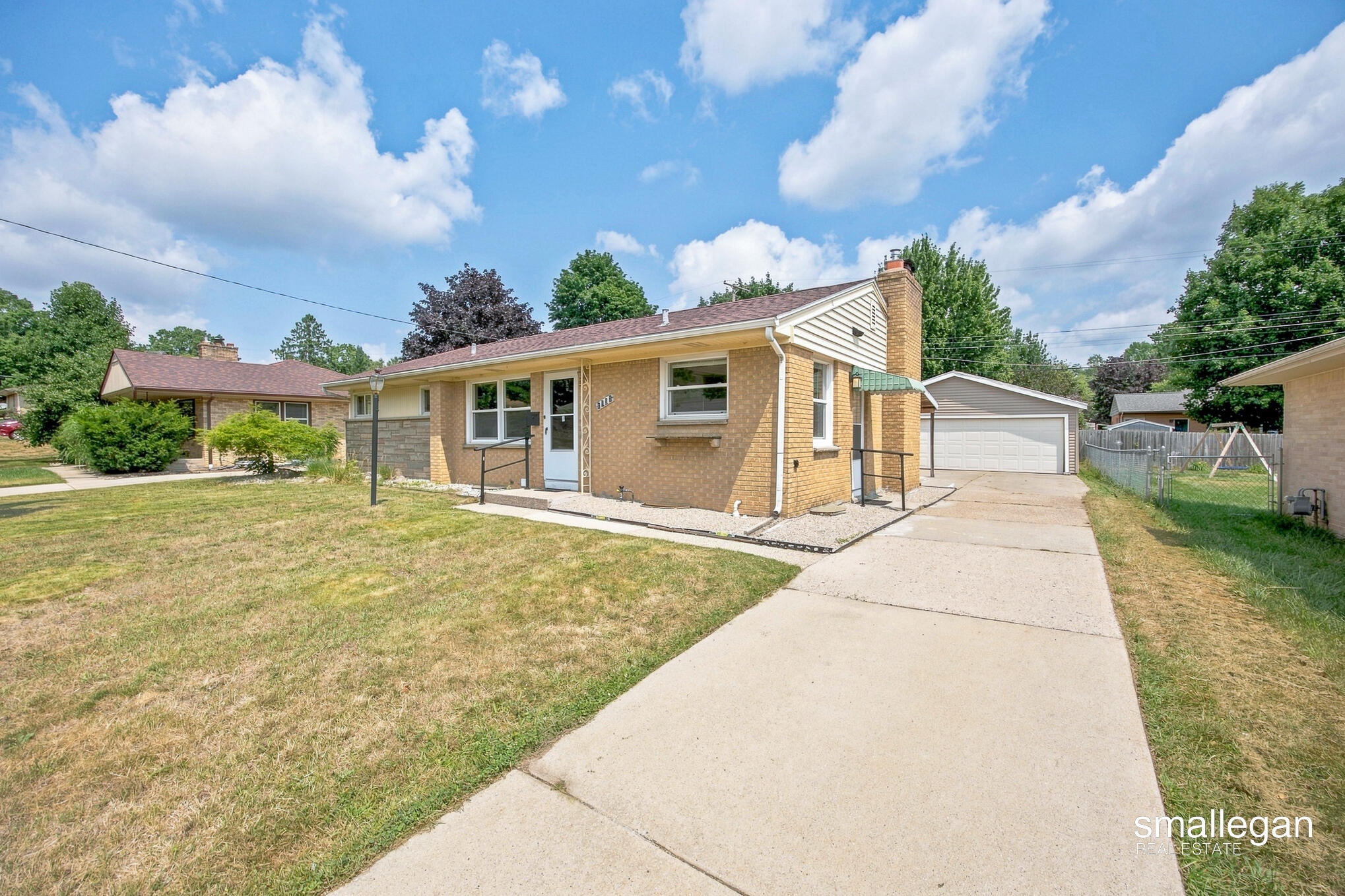 1532 Mayfield Avenue NE Grand Rapids MI 49505