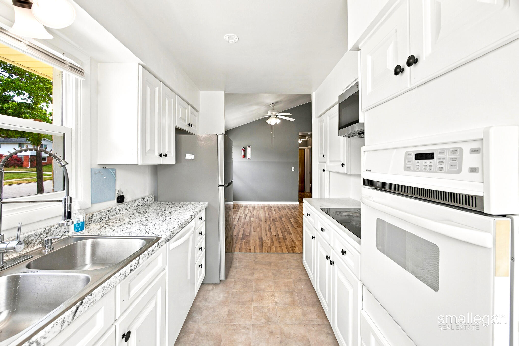 1532 Mayfield Avenue NE Grand Rapids MI 49505