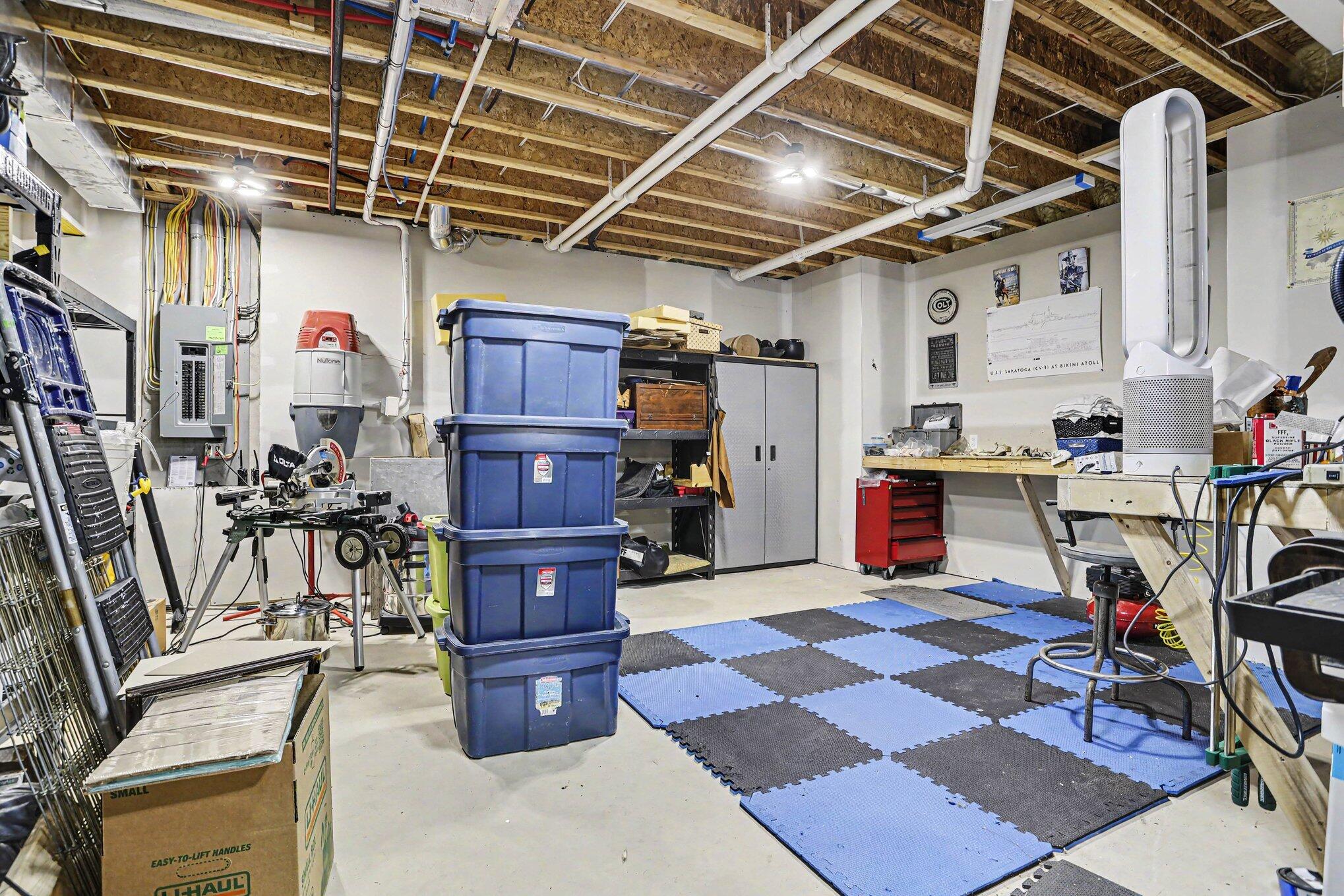 2724 Oldrew Circle Kalamazoo MI 49009