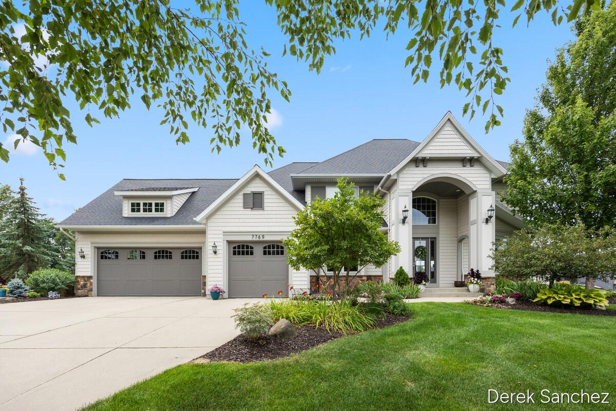 7769 SE Harmony Cove Court Byron Center MI 49315