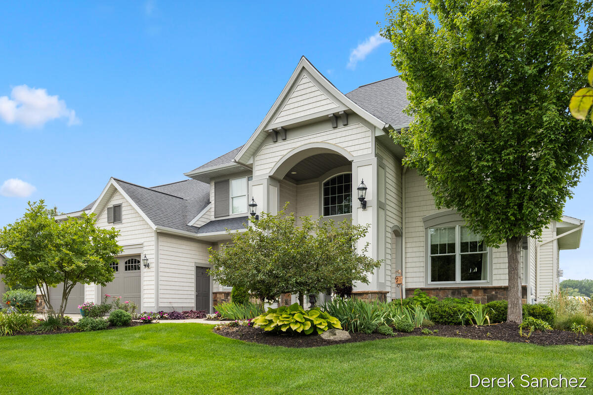 7769 SE Harmony Cove Court Byron Center MI 49315