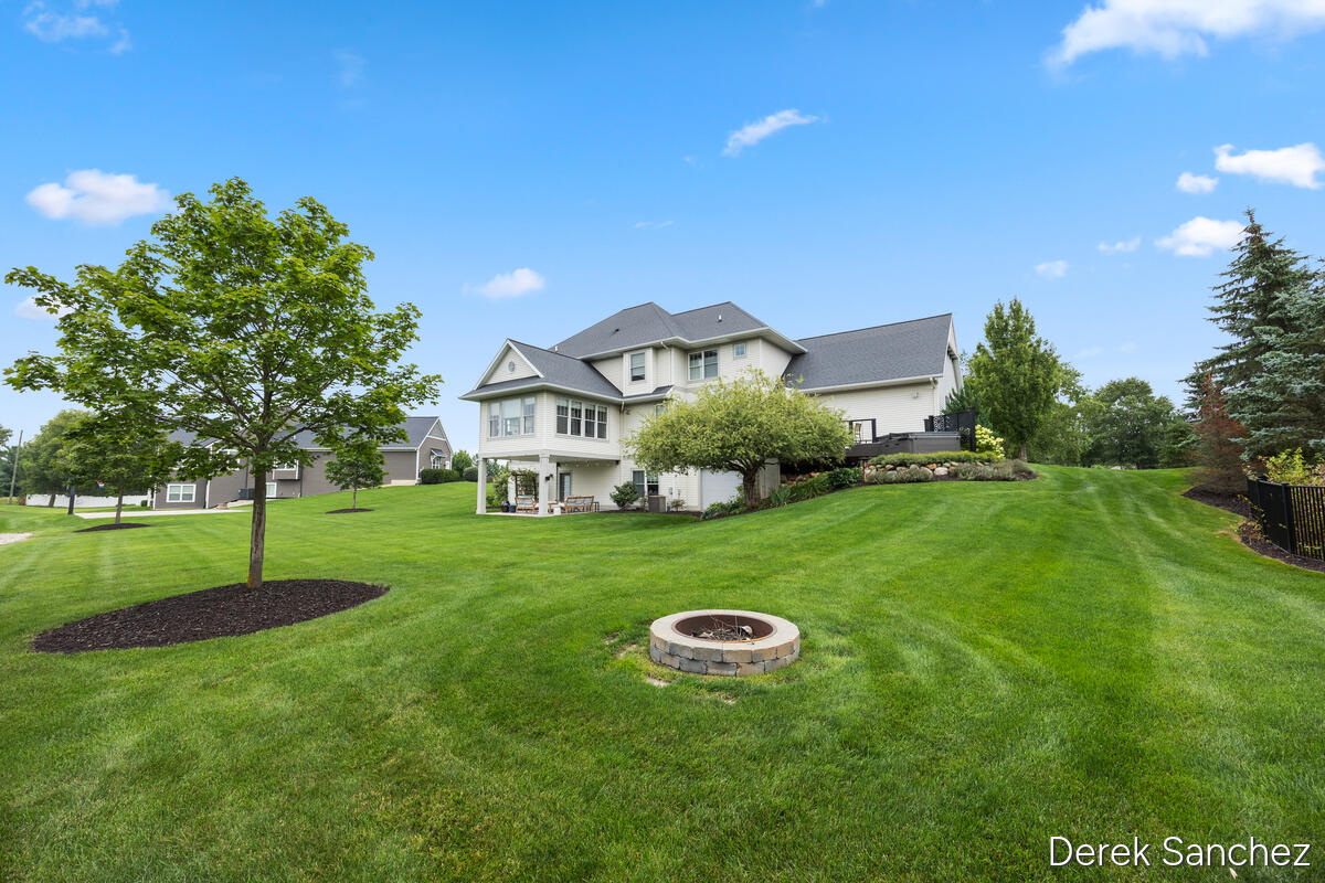 7769 SE Harmony Cove Court Byron Center MI 49315