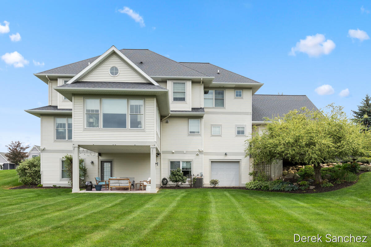 7769 SE Harmony Cove Court Byron Center MI 49315