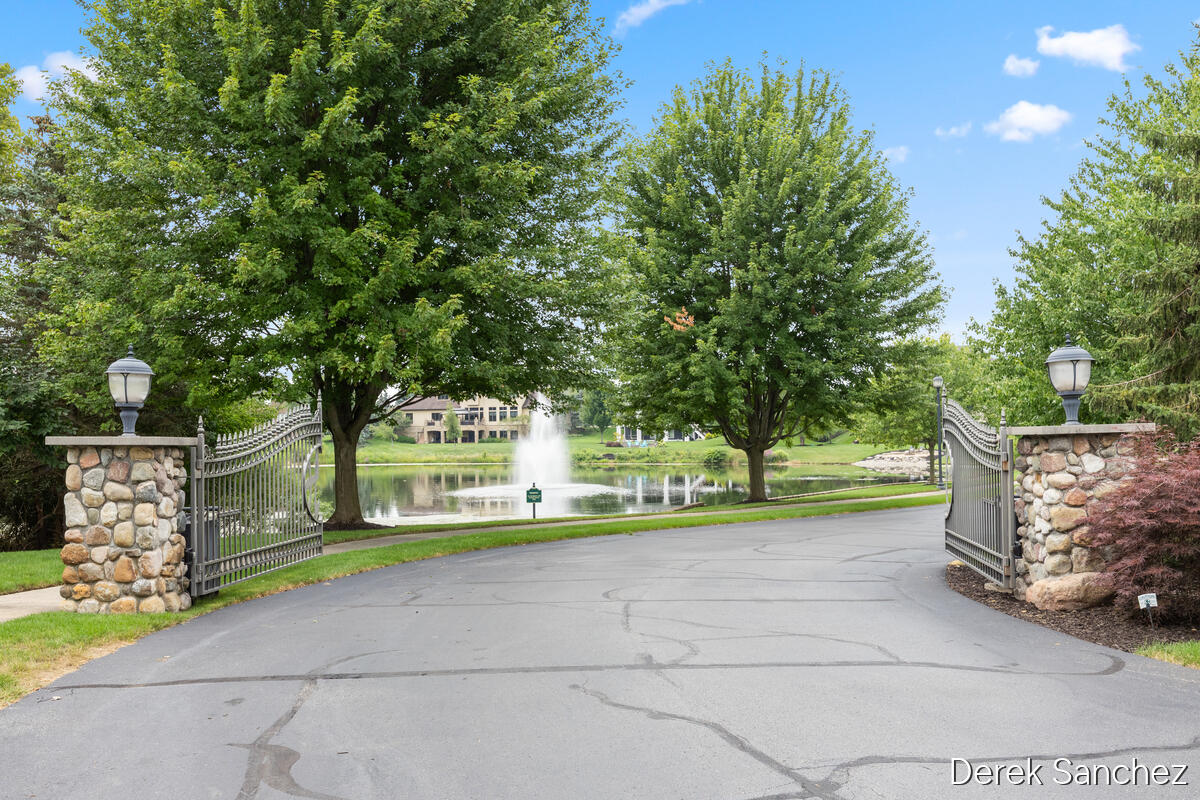 7769 SE Harmony Cove Court Byron Center MI 49315