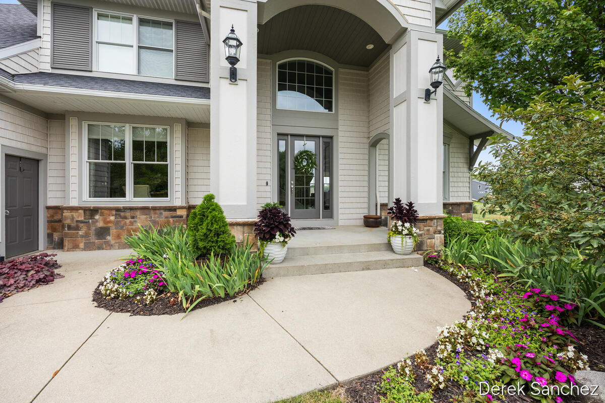 7769 SE Harmony Cove Court Byron Center MI 49315