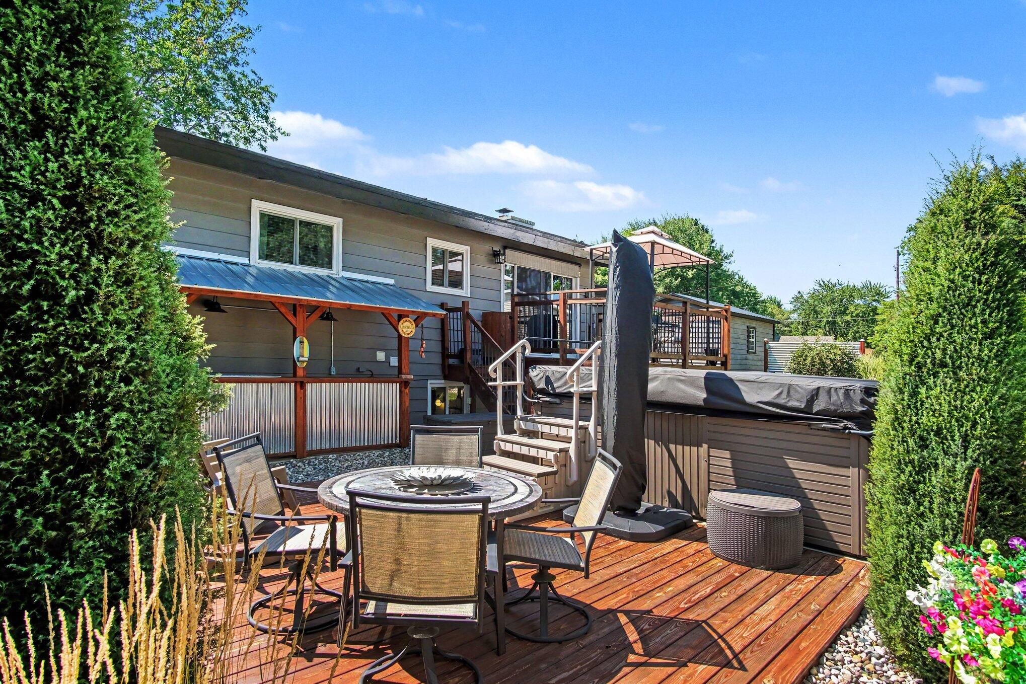 6230 Blythefield Avenue NE Rockford MI 49341