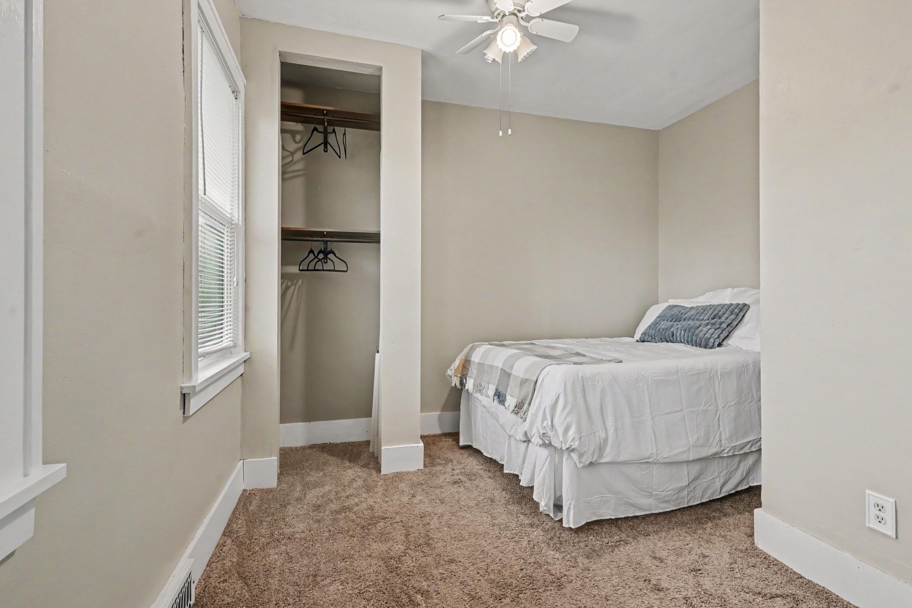 126 Gilkison Avenue Kalamazoo MI 49006