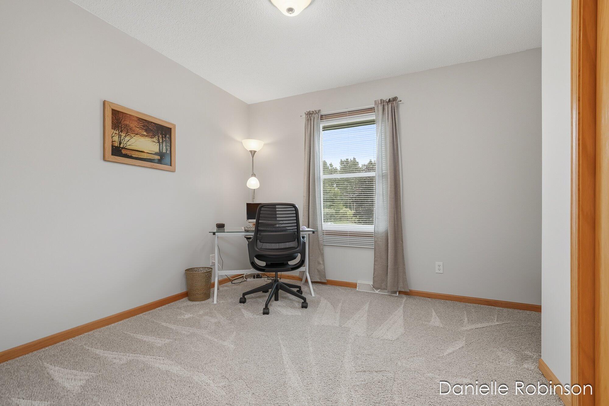 6829 12 Mile Road NE Rockford MI 49341