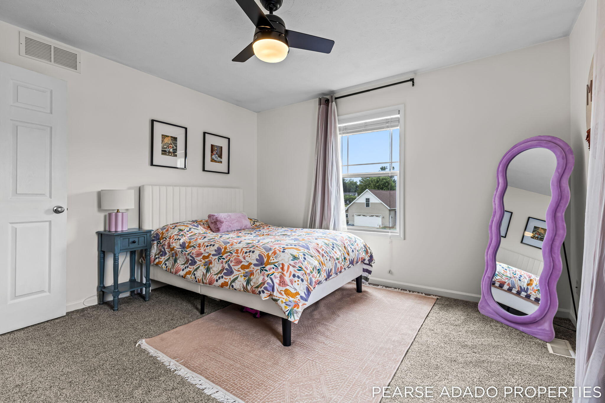 8325 Bennigan Lane Zeeland MI 49464