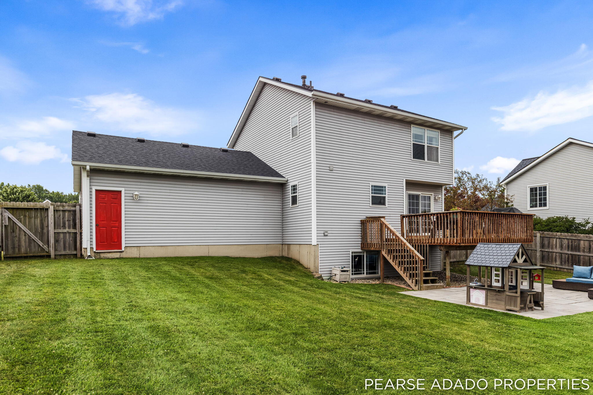 8325 Bennigan Lane Zeeland MI 49464
