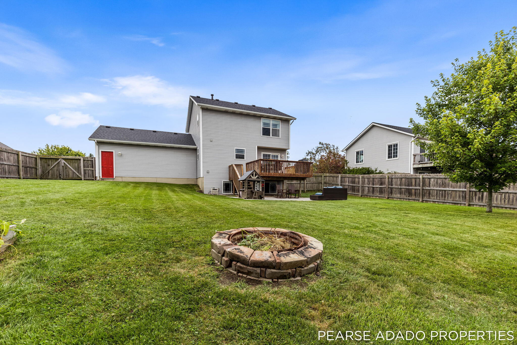 8325 Bennigan Lane Zeeland MI 49464