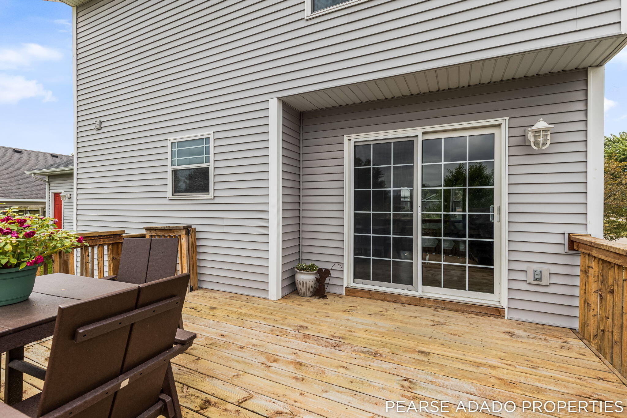 8325 Bennigan Lane Zeeland MI 49464