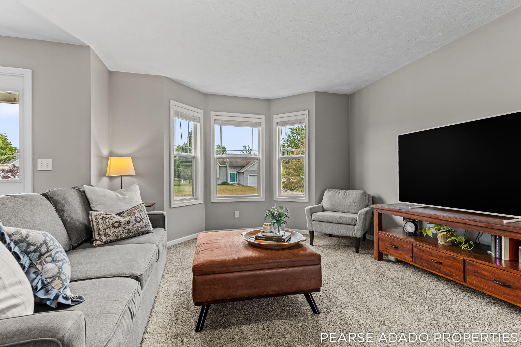 8325 Bennigan Lane Zeeland MI 49464