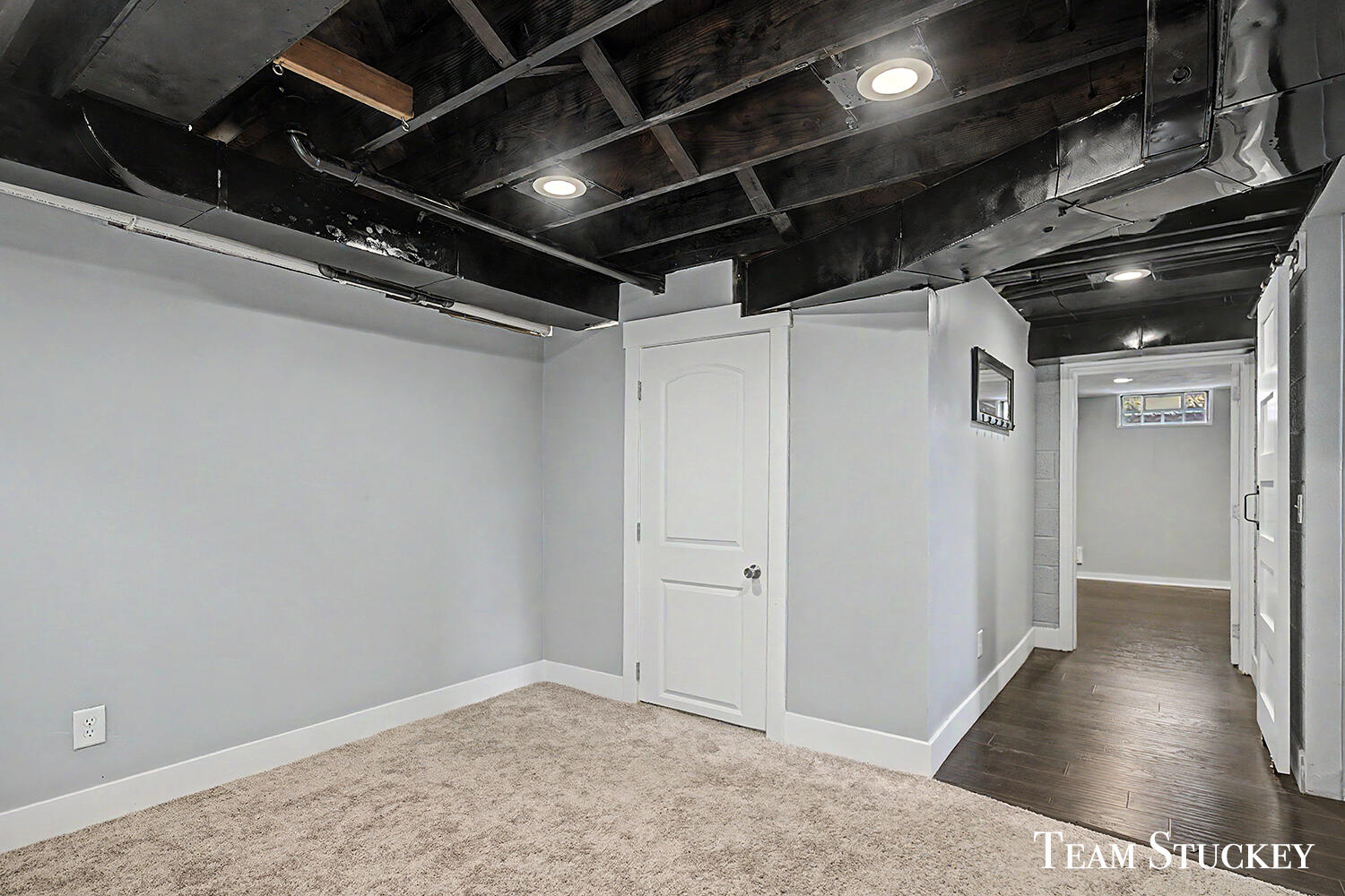 216 Boltwood Drive NE Grand Rapids MI 49505