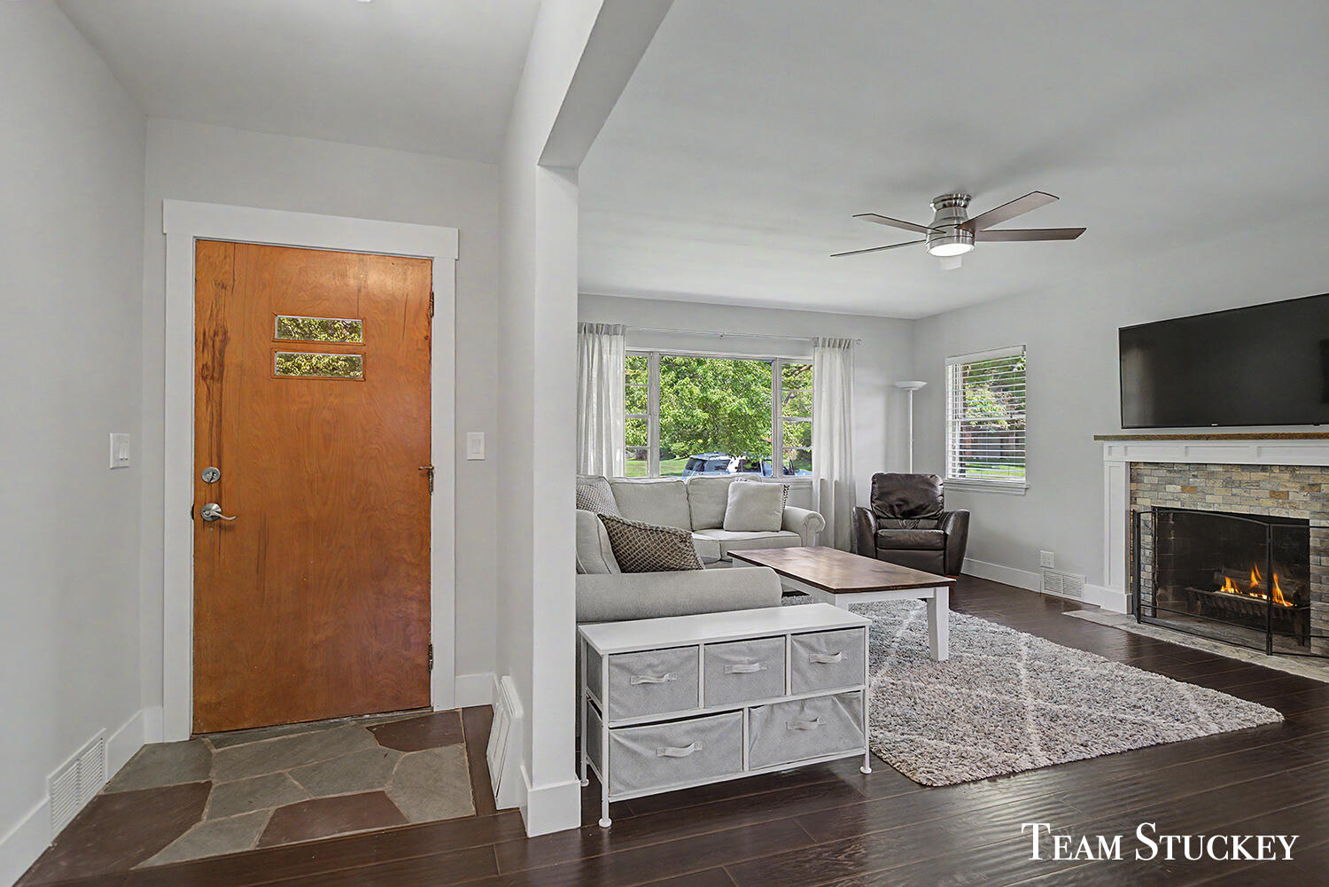 216 Boltwood Drive NE Grand Rapids MI 49505