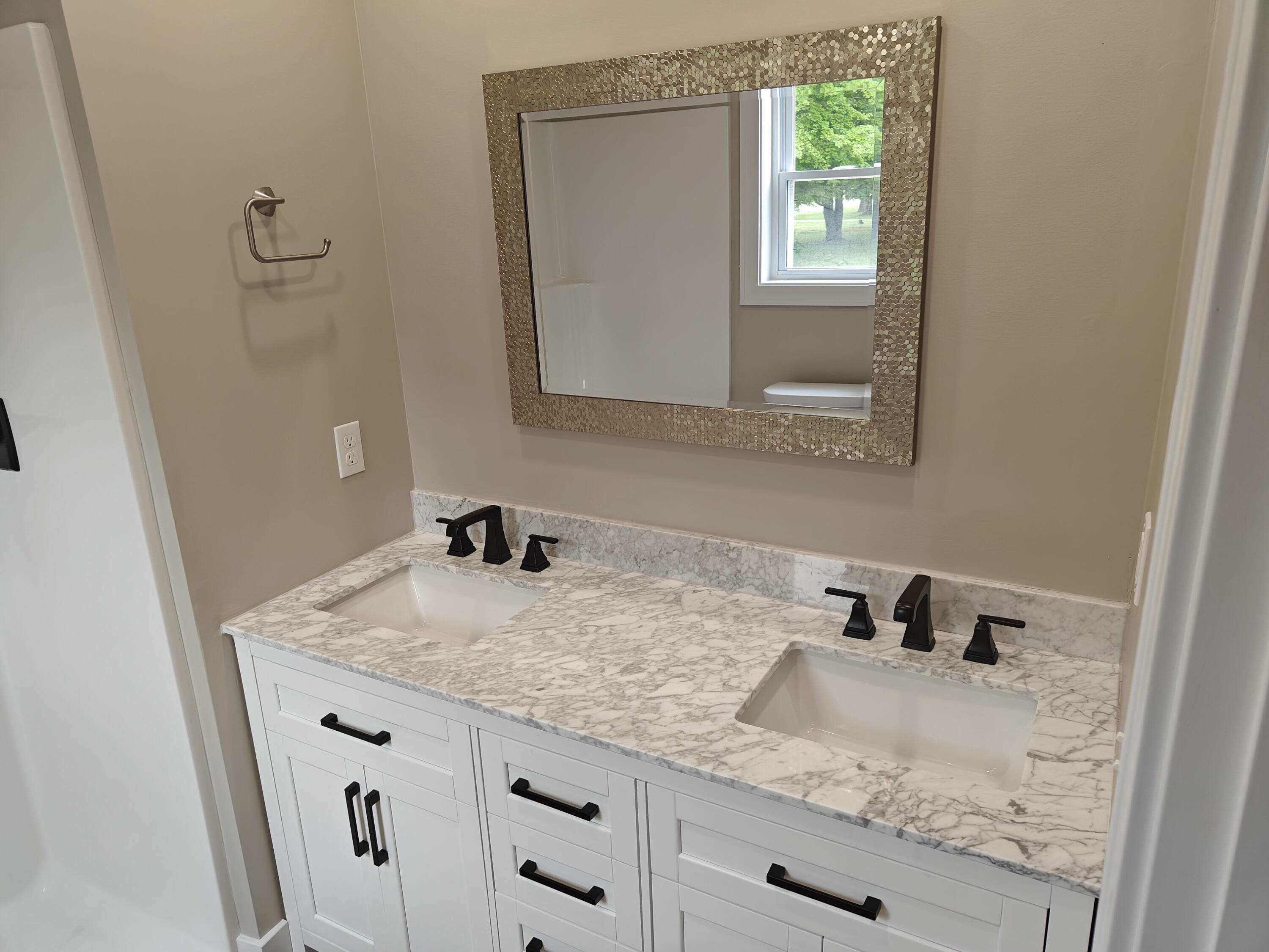 2717 Kerlikowske Road Benton Harbor MI 49022