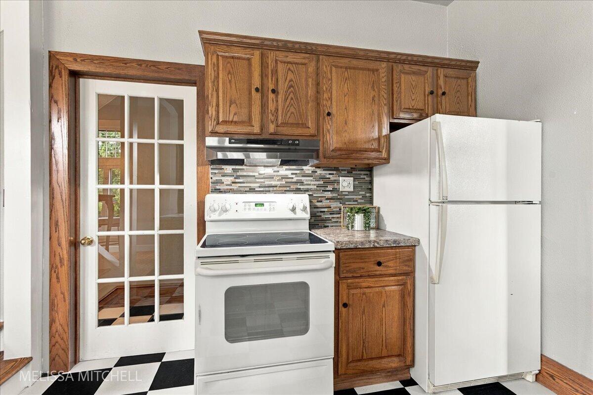 1009 Breton Road SE East Grand Rapids MI 49506