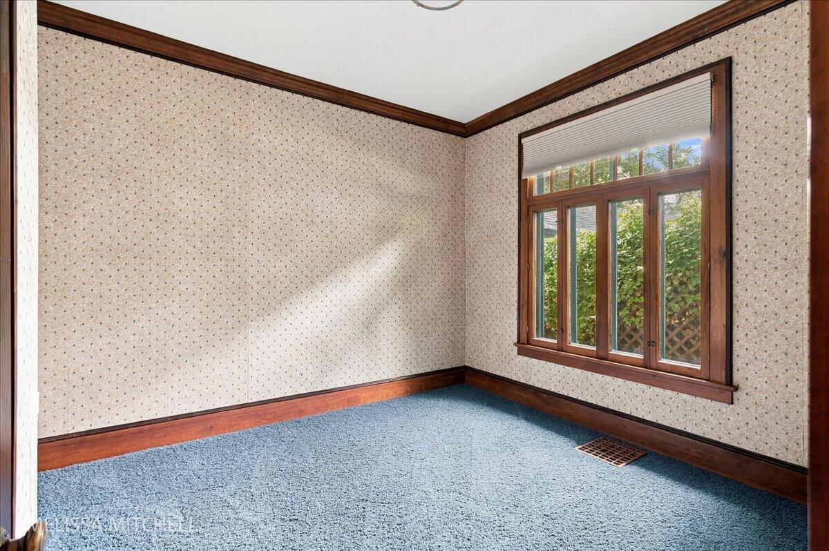 1009 Breton Road SE East Grand Rapids MI 49506