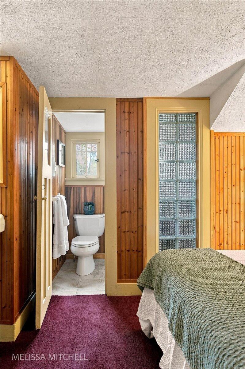 1009 Breton Road SE East Grand Rapids MI 49506