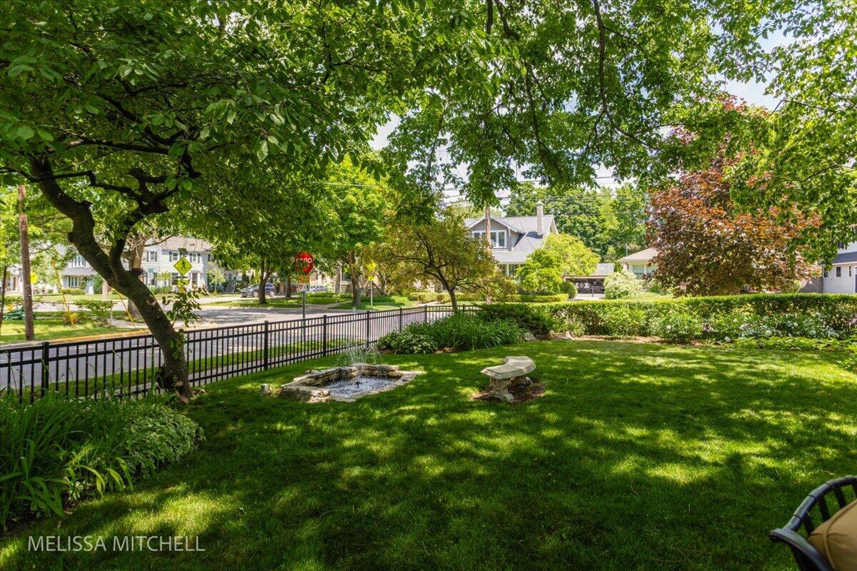 1009 Breton Road SE East Grand Rapids MI 49506