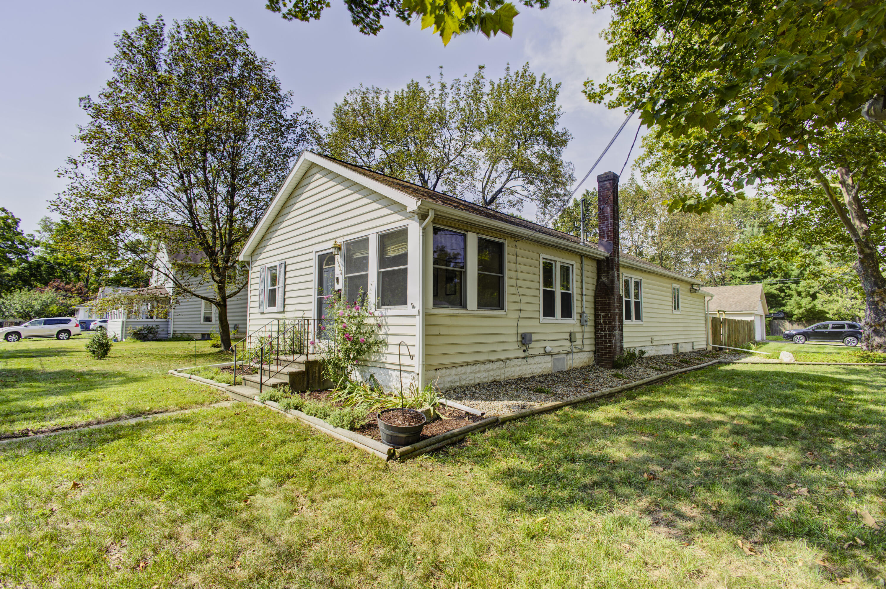 2504 Logan Avenue Kalamazoo MI 49008