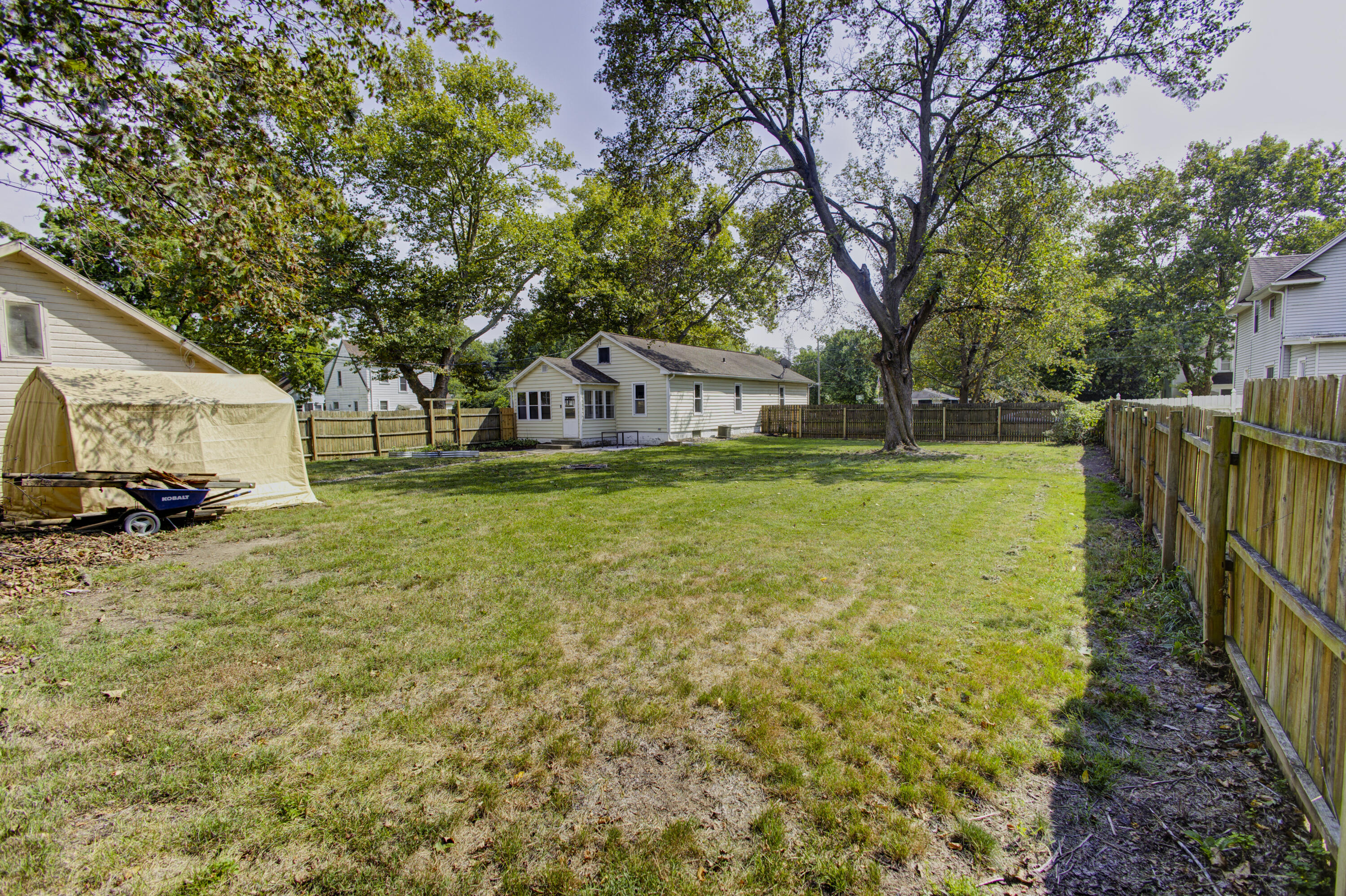 2504 Logan Avenue Kalamazoo MI 49008