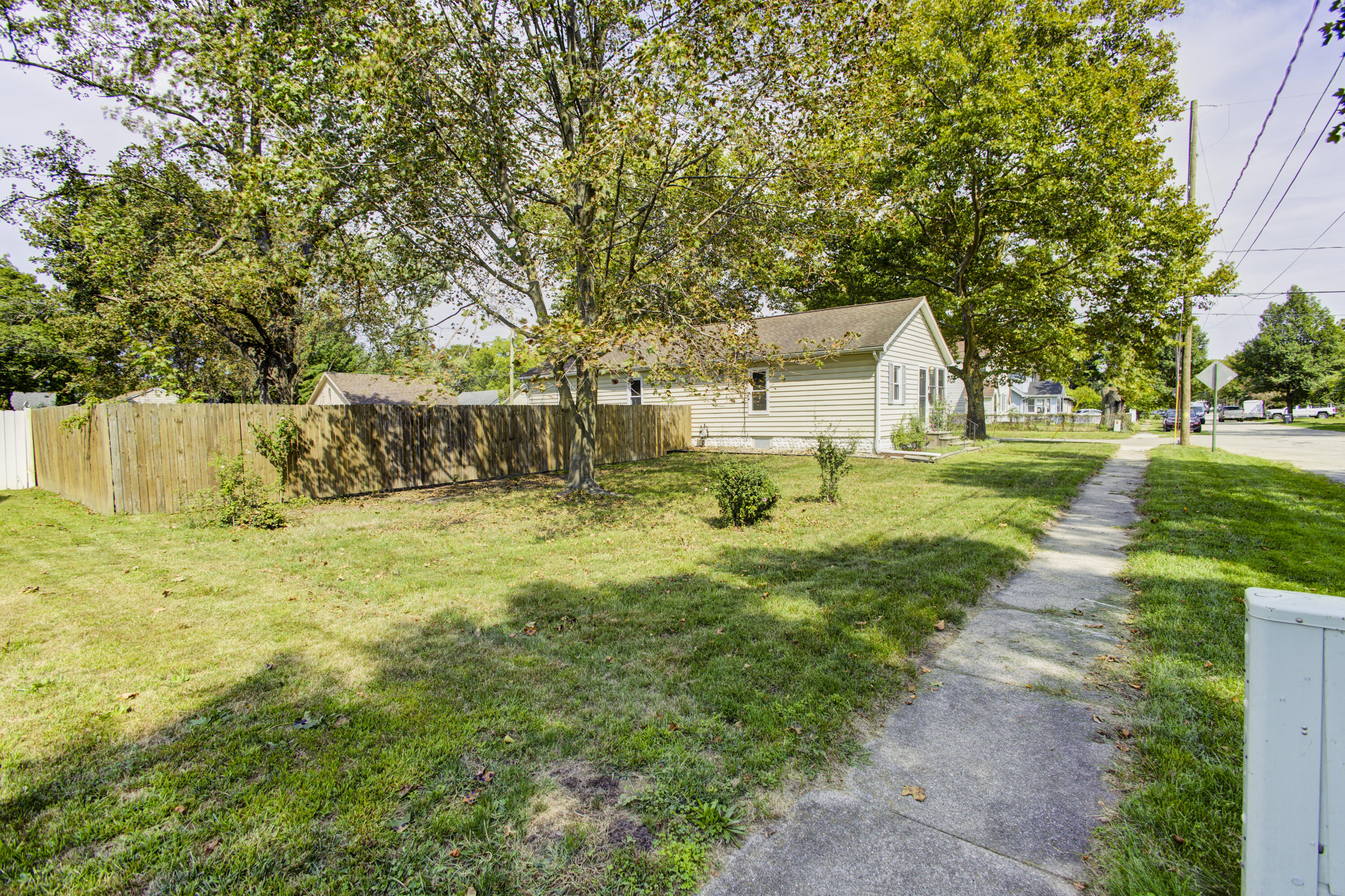 2504 Logan Avenue Kalamazoo MI 49008
