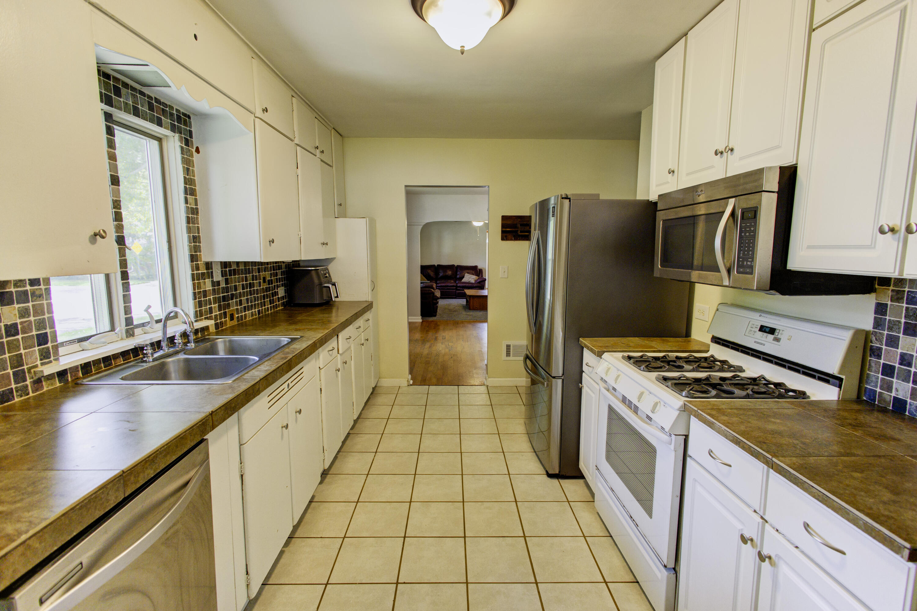 2504 Logan Avenue Kalamazoo MI 49008