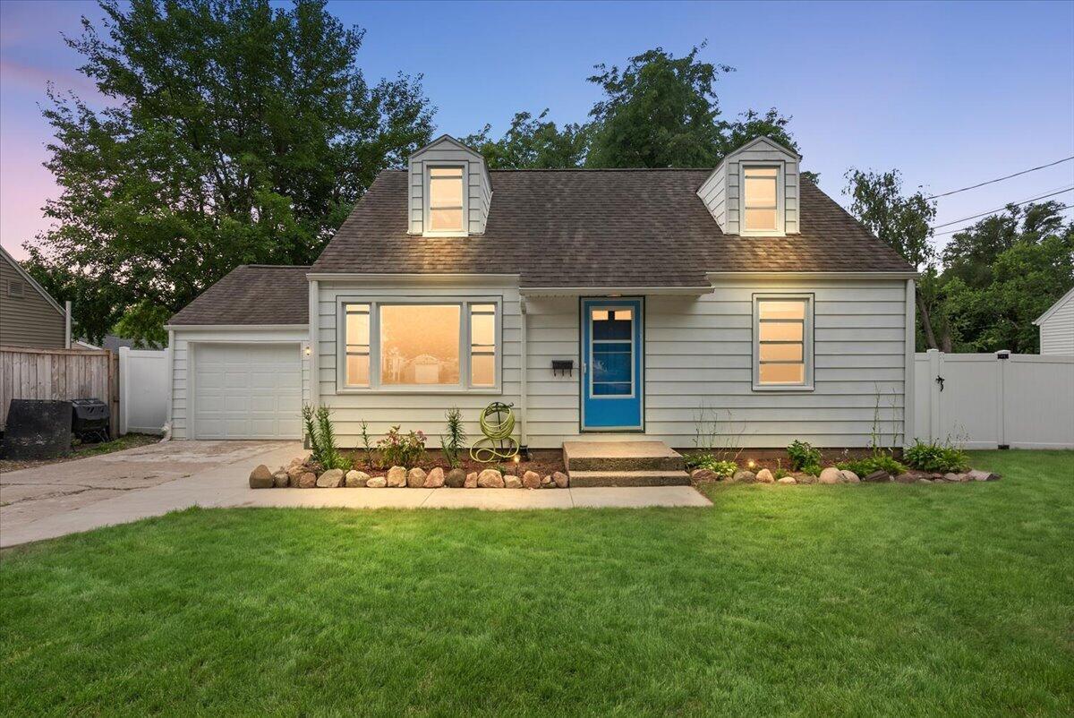 1728 Park Avenue Kalamazoo MI 49004