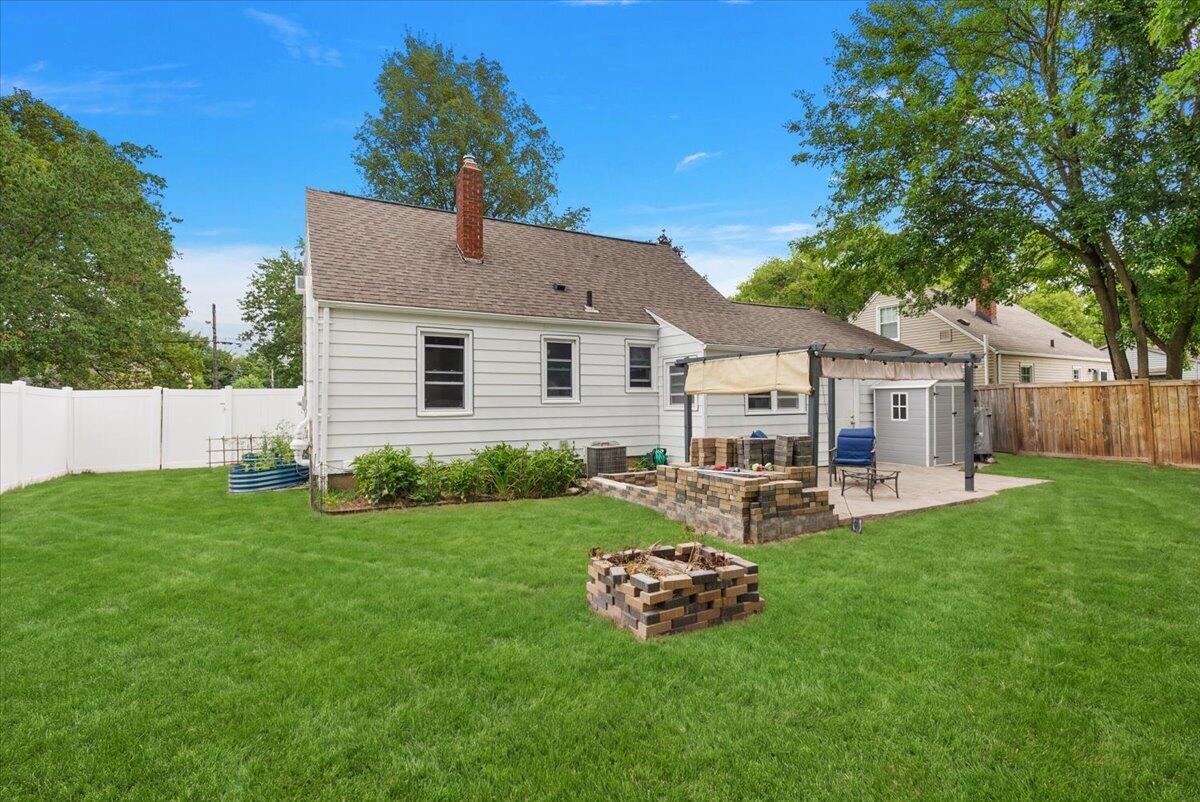 1728 Park Avenue Kalamazoo MI 49004