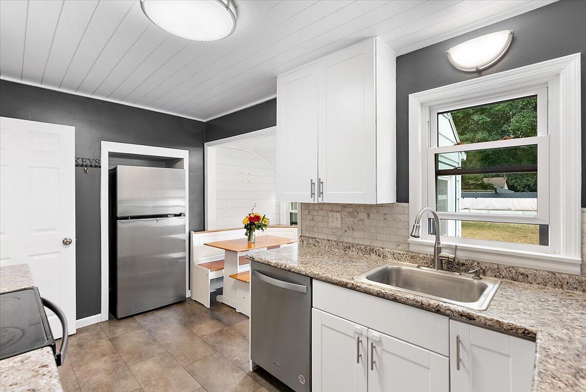 1728 Park Avenue Kalamazoo MI 49004