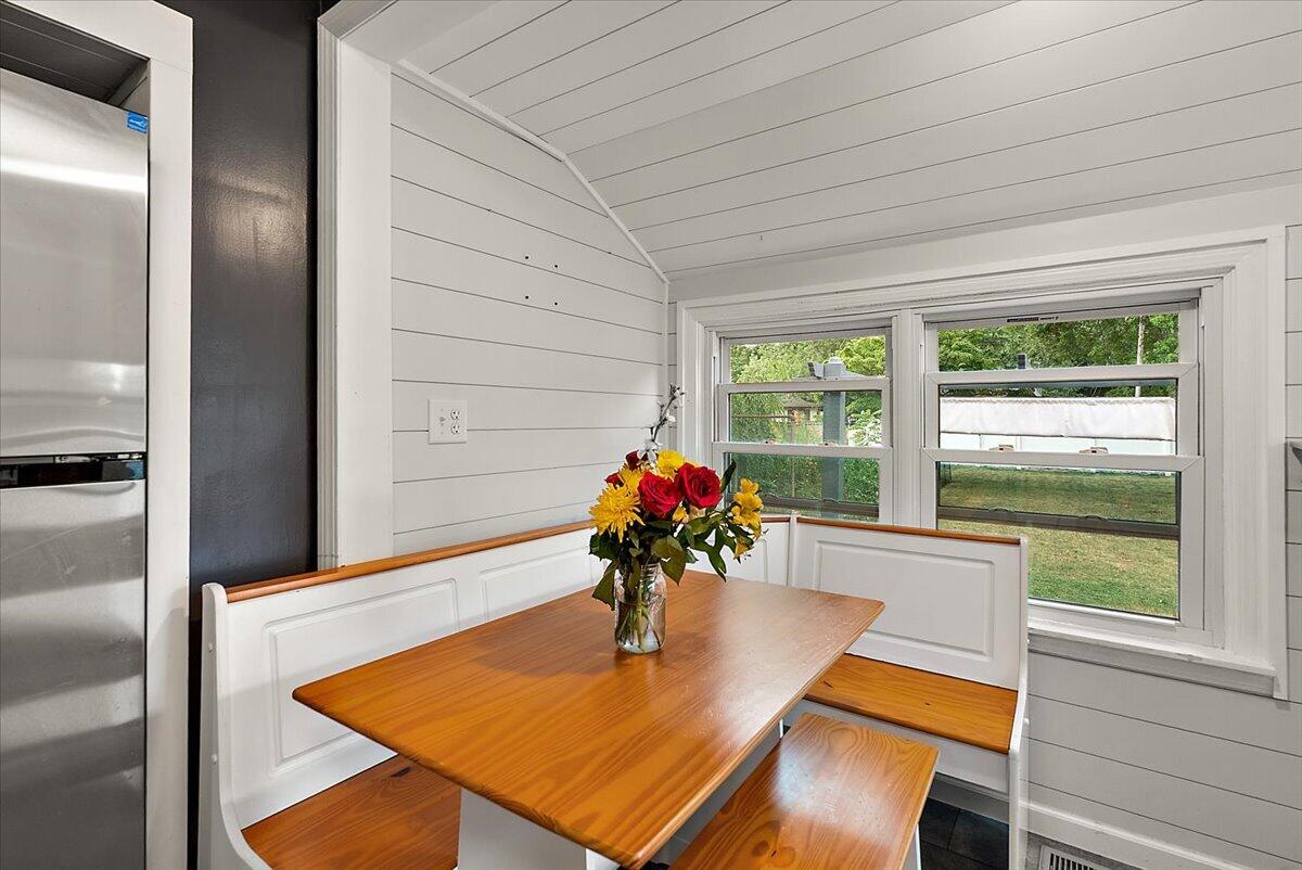 1728 Park Avenue Kalamazoo MI 49004