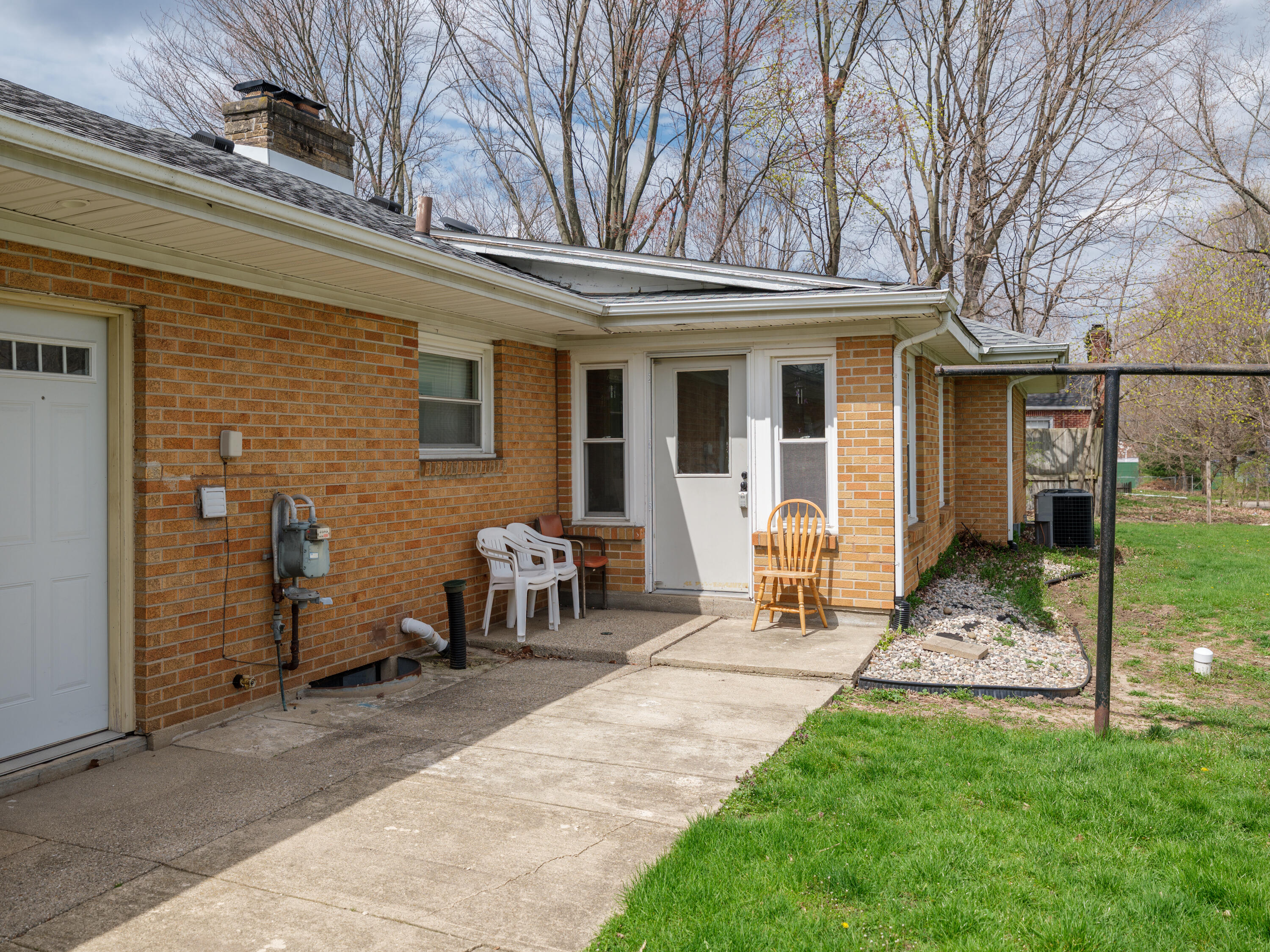141 S Drake Road Kalamazoo MI 49009