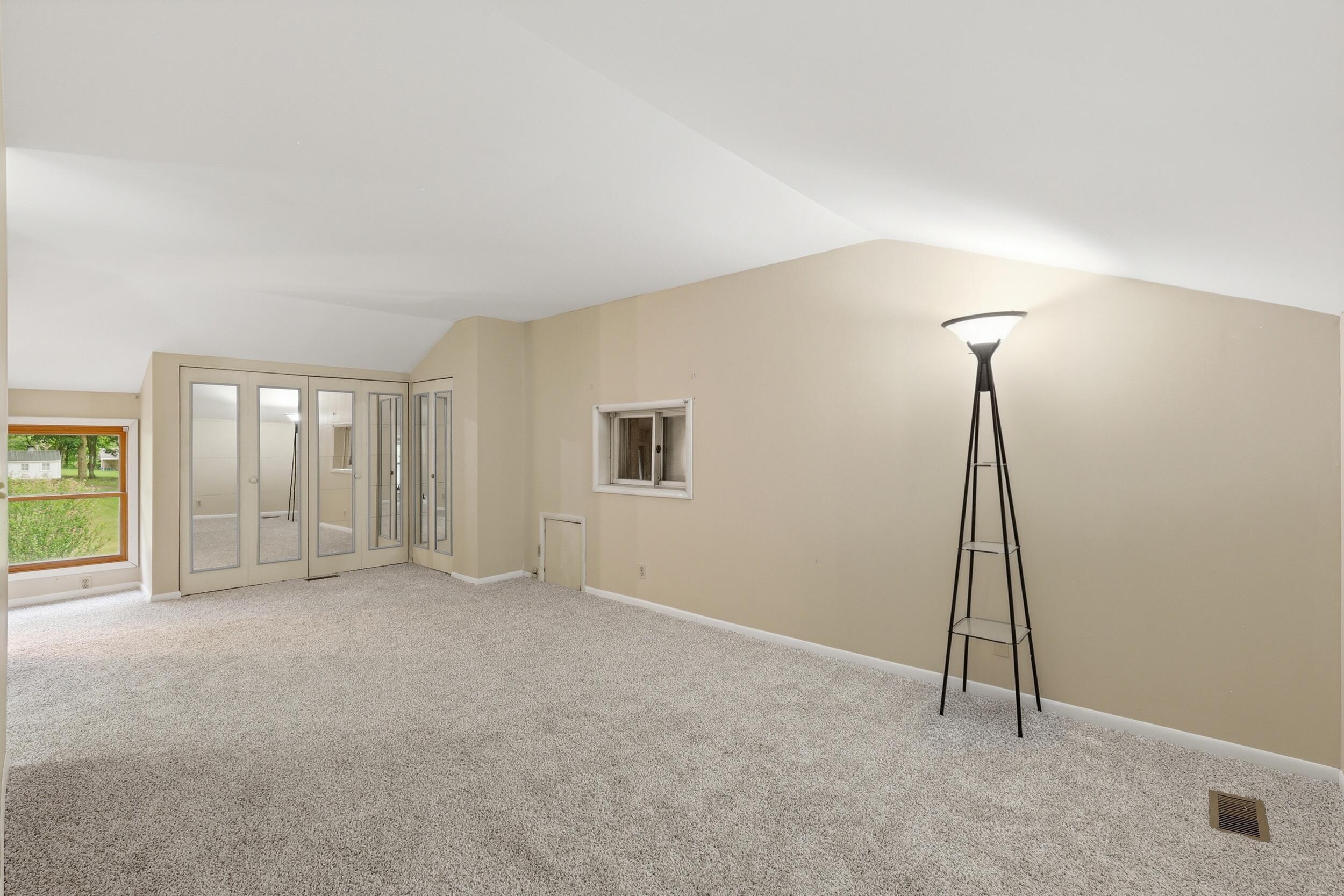 8580 N Riverview Drive Kalamazoo MI 49004