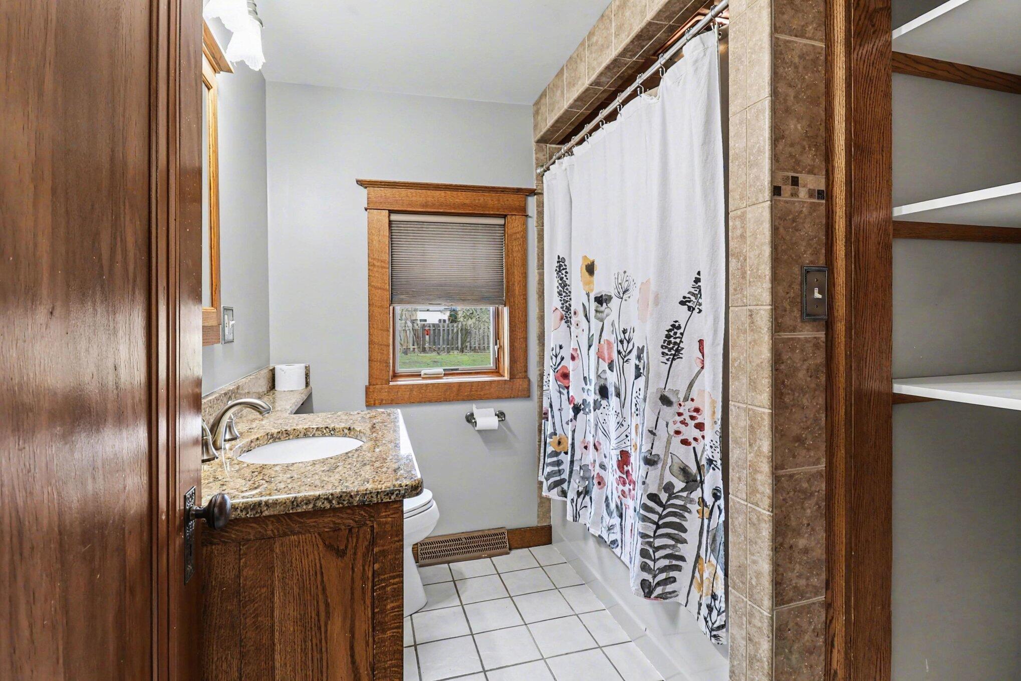 802 N Emily Street Ludington MI 49431